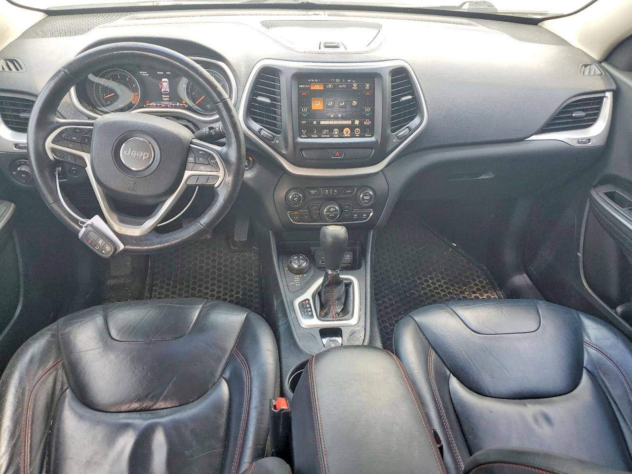 2015 Jeep Cherokee Trailhawk White vin: 1C4PJMBSXFW552029