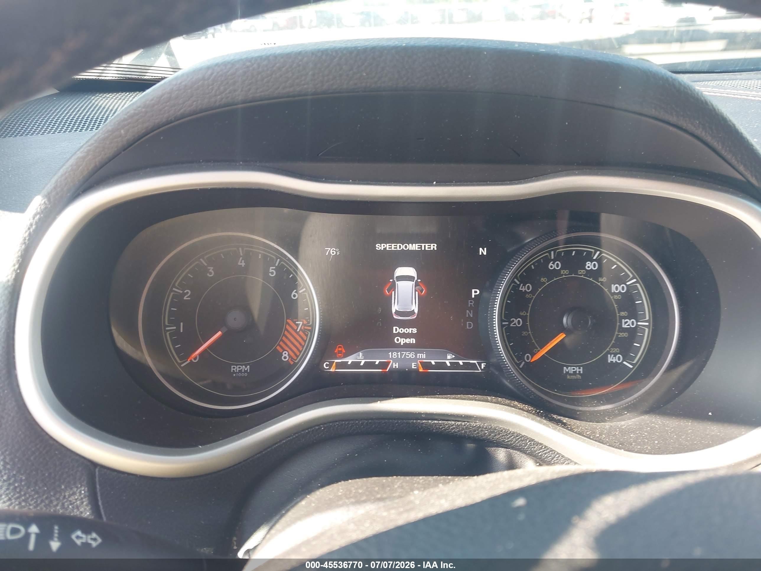 2015 Jeep Cherokee Trailhawk Белый vin: 1C4PJMBSXFW623648