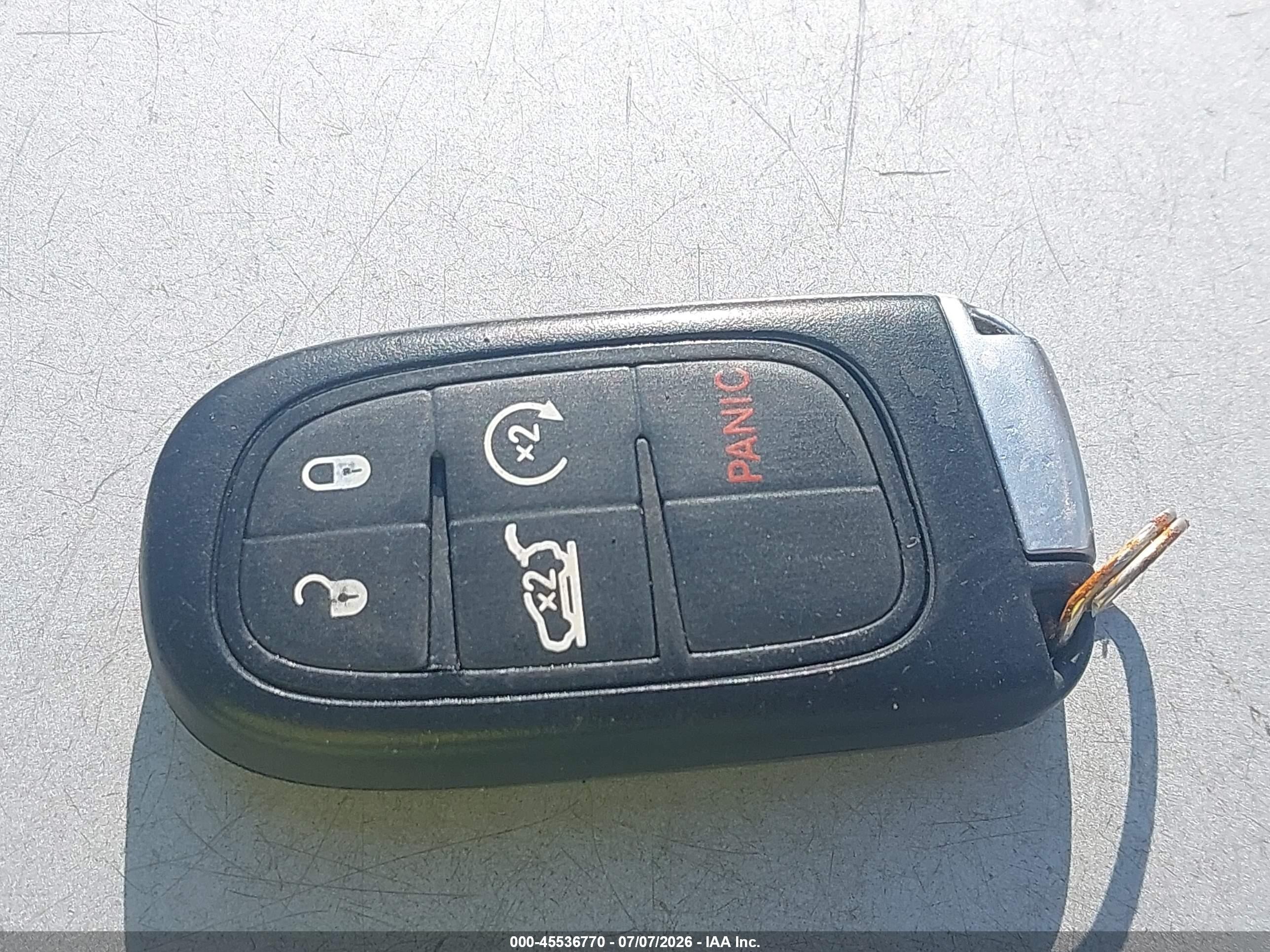 2015 Jeep Cherokee Trailhawk Белый vin: 1C4PJMBSXFW623648