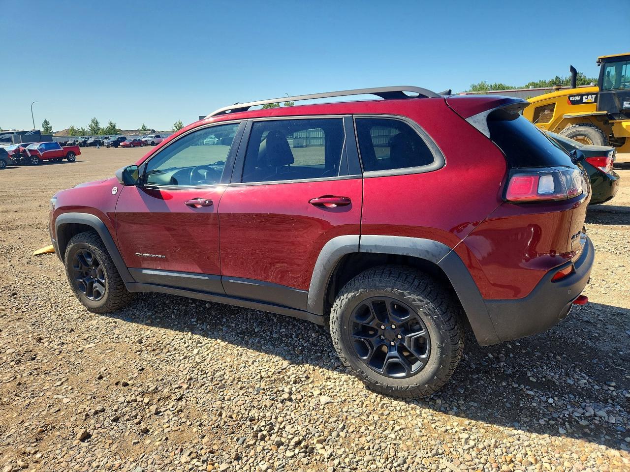 2020 Jeep Cherokee Trailhawk Burgundy vin: 1C4PJMBX0LD627128
