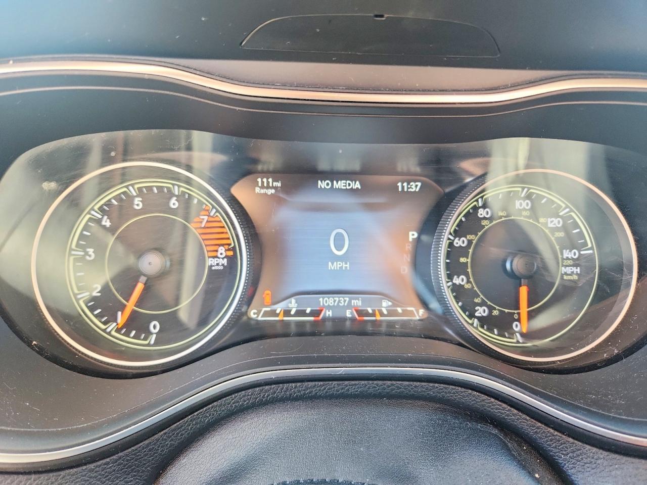 2020 Jeep Cherokee Trailhawk Burgundy vin: 1C4PJMBX0LD627128