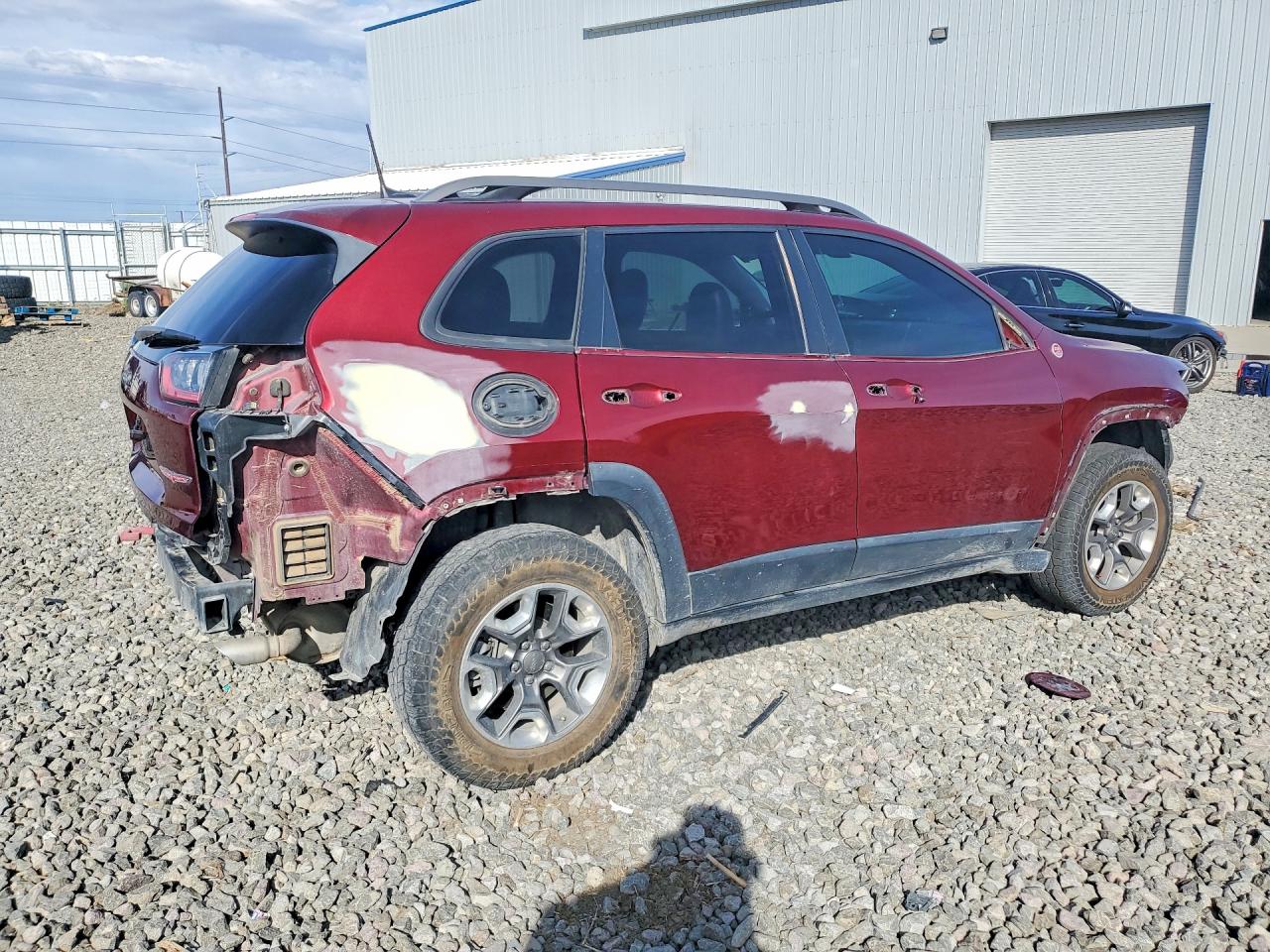 2019 Jeep Cherokee Trailhawk Burgundy vin: 1C4PJMBX1KD440740