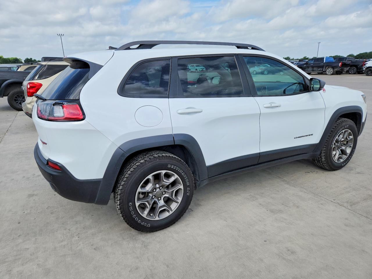 2021 Jeep Cherokee Trailhawk White vin: 1C4PJMBX1MD172002