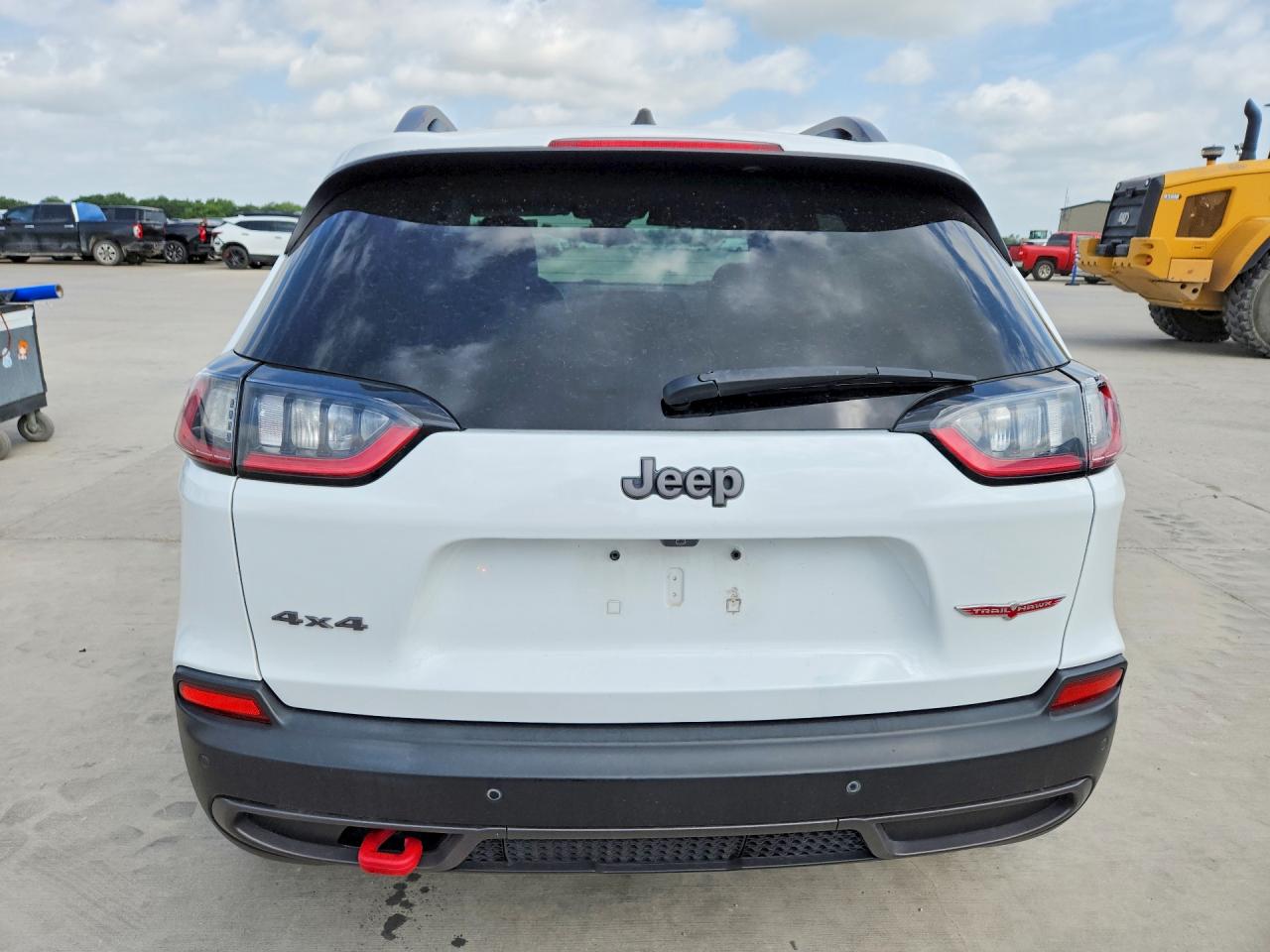 2021 Jeep Cherokee Trailhawk White vin: 1C4PJMBX1MD172002