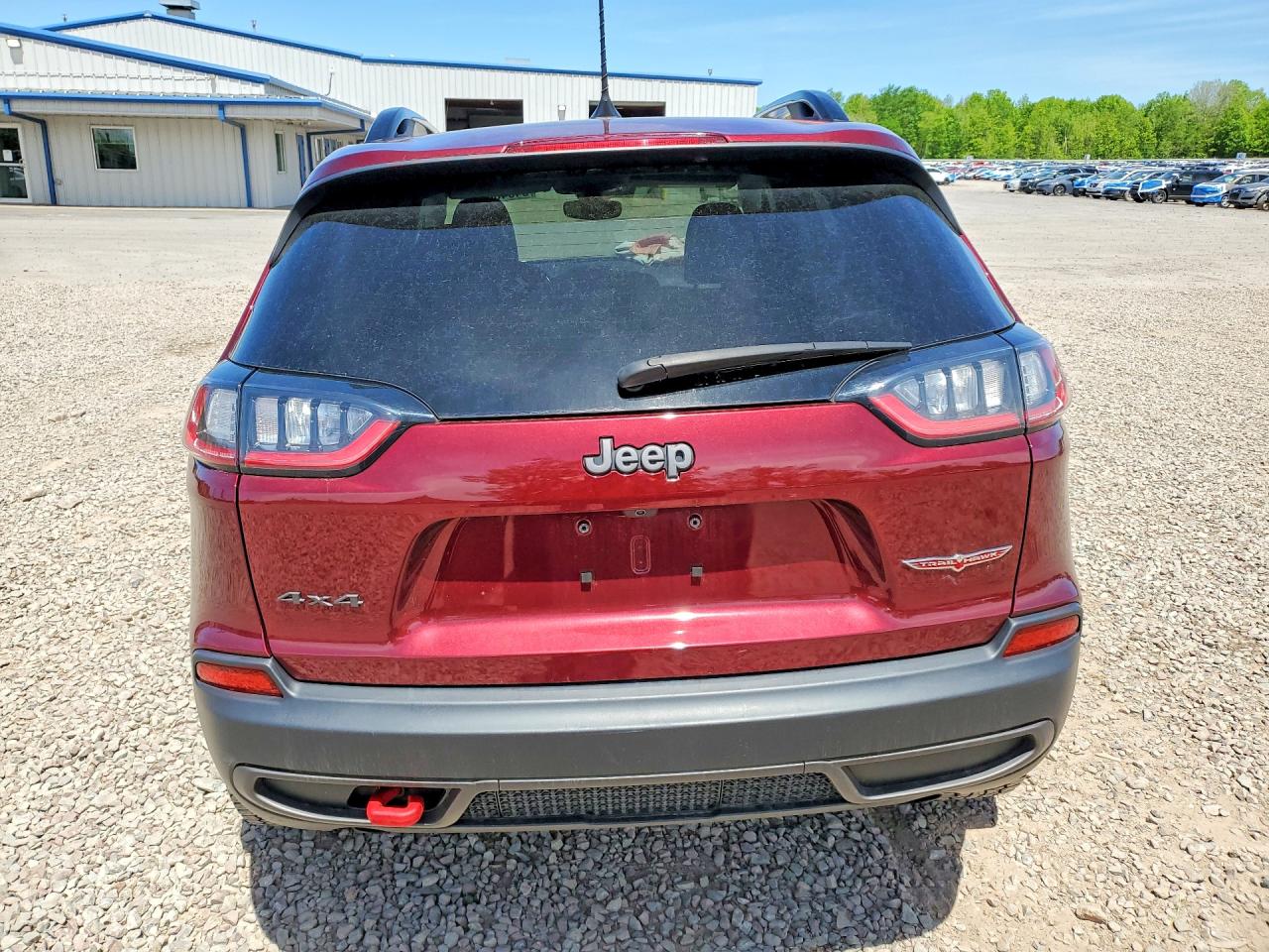 2022 Jeep Cherokee Trailhawk Maroon vin: 1C4PJMBX3ND518035