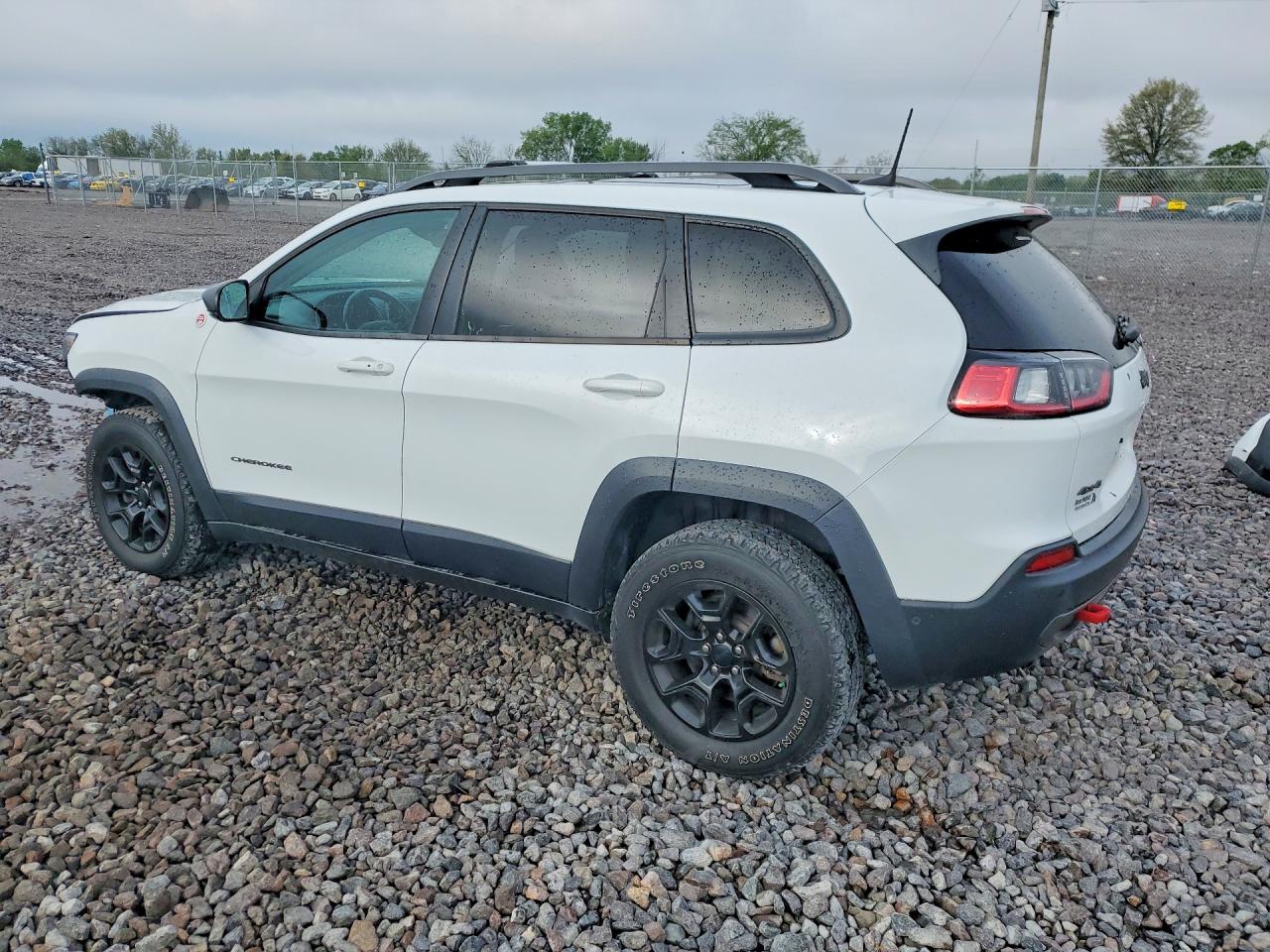 2019 Jeep Cherokee Trailhawk White vin: 1C4PJMBX5KD281043