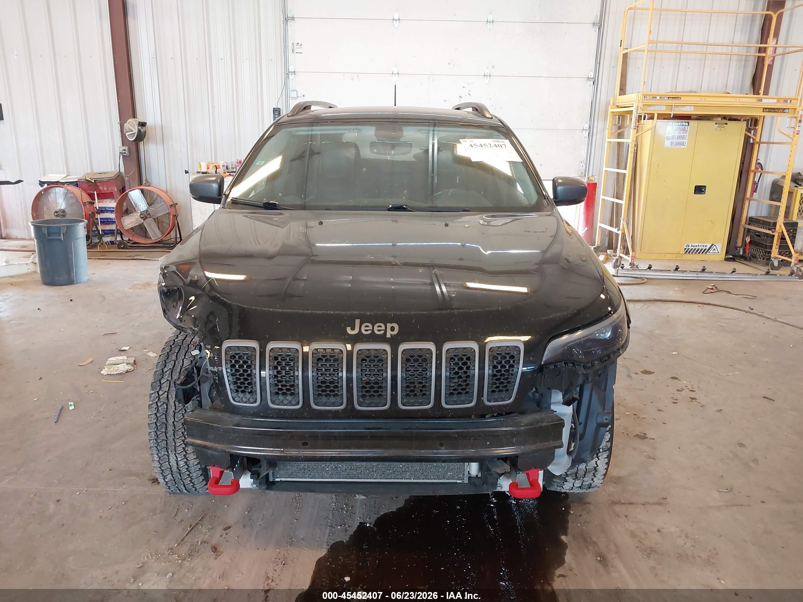 2019 Jeep Cherokee Trailhawk Elite 4x4 Черный vin: 1C4PJMBX6KD217562