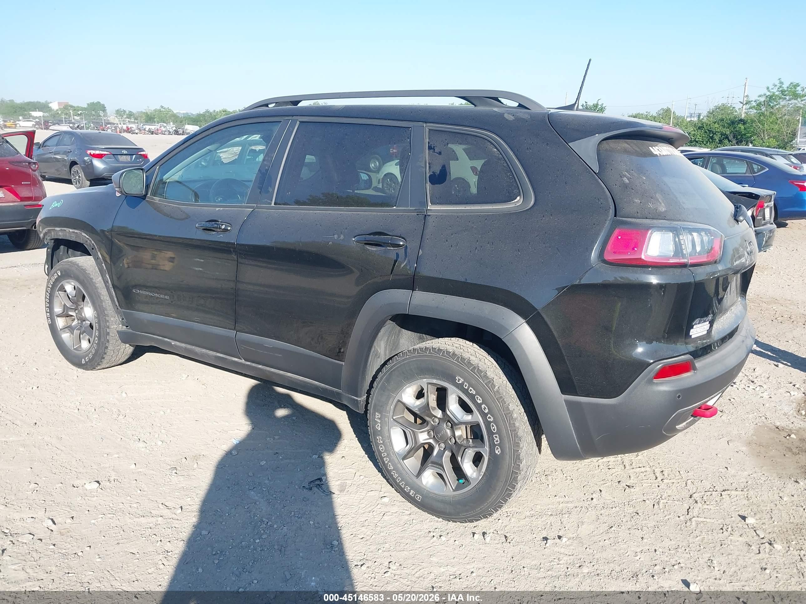 2019 Jeep Cherokee Trailhawk 4x4 Black vin: 1C4PJMBX6KD353206