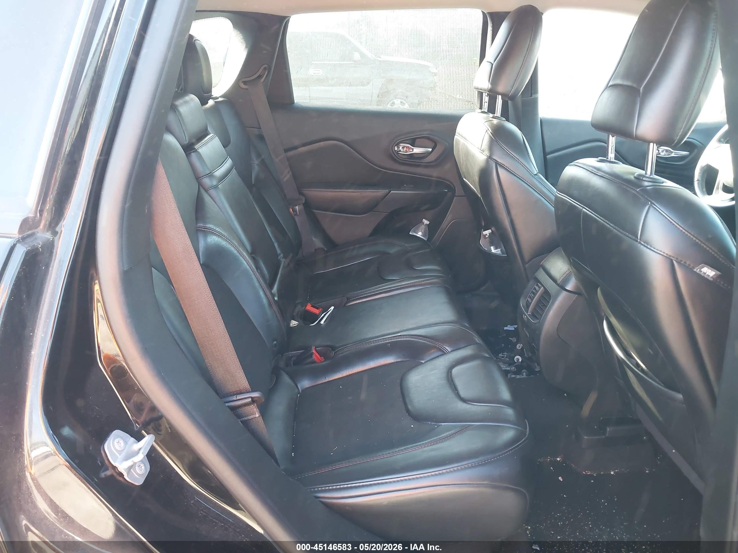 2019 Jeep Cherokee Trailhawk 4x4 Black vin: 1C4PJMBX6KD353206