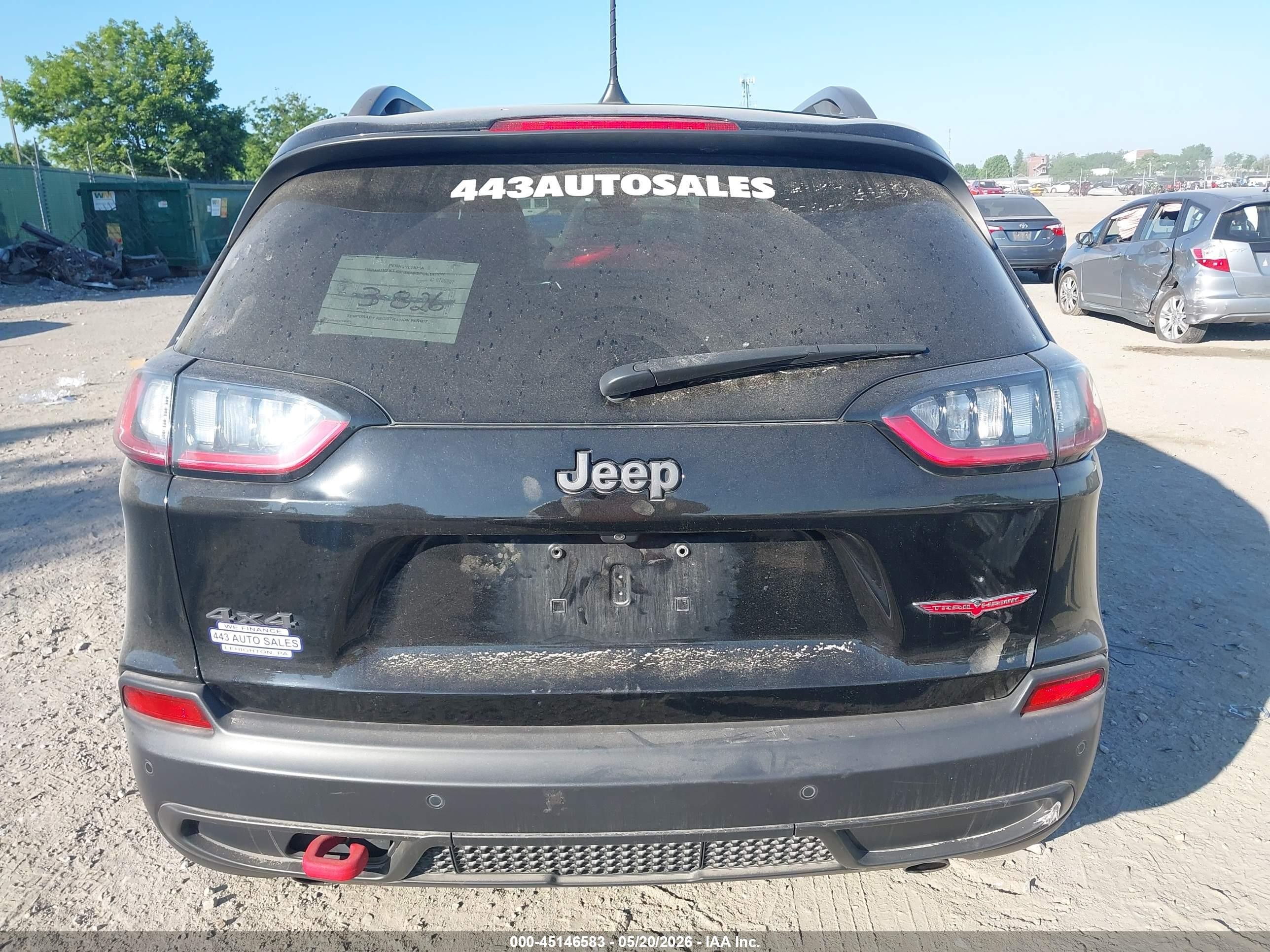 2019 Jeep Cherokee Trailhawk 4x4 Black vin: 1C4PJMBX6KD353206
