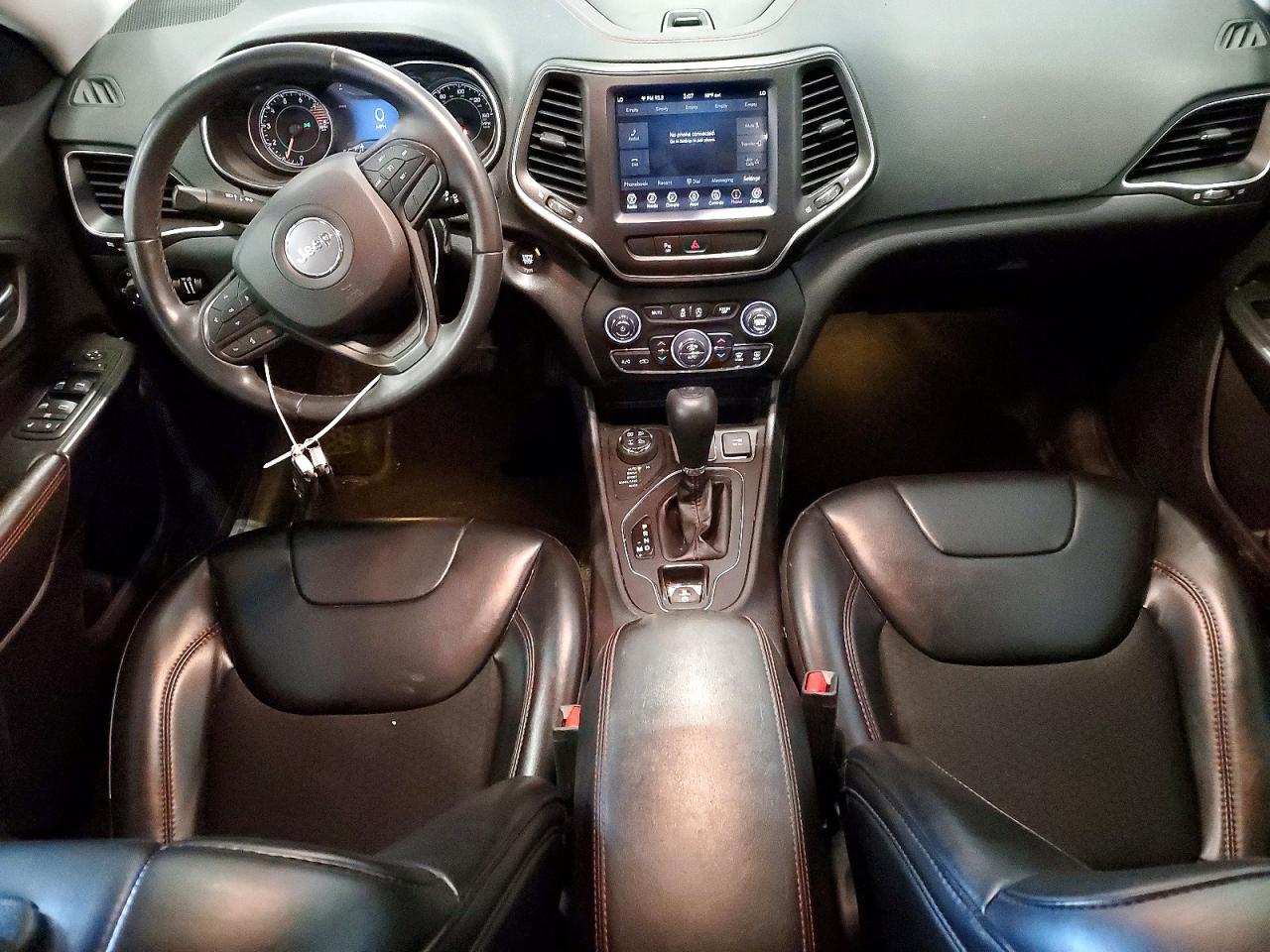 2019 Jeep Cherokee Trailhawk White vin: 1C4PJMBX9KD399337