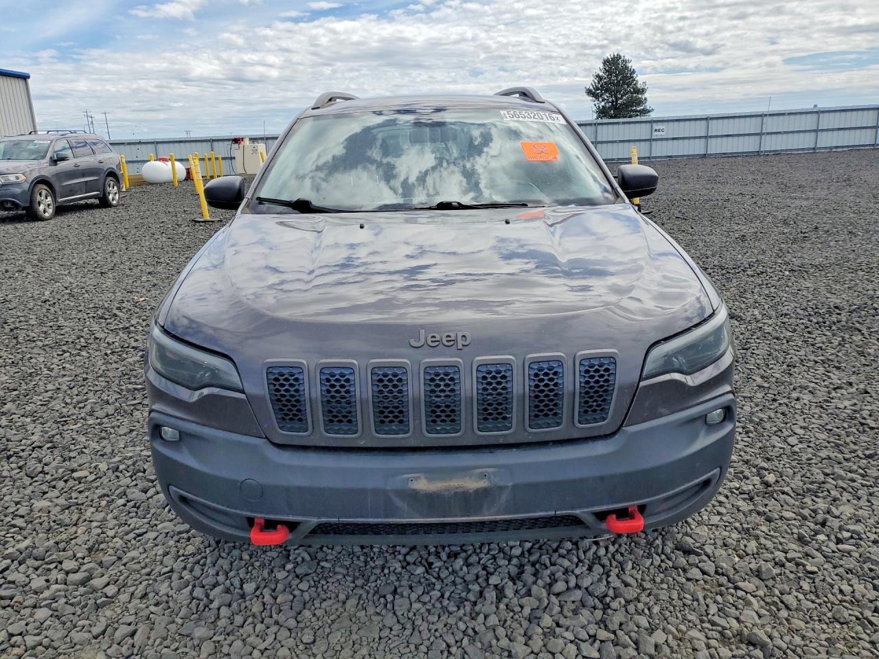 2020 Jeep Cherokee Trailhawk Gray vin: 1C4PJMBX9LD517727