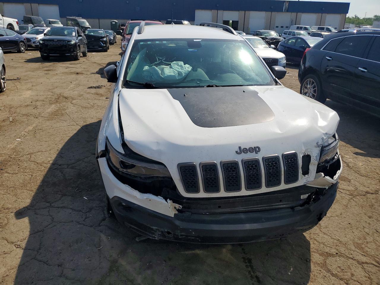 2020 Jeep Cherokee Trailhawk White vin: 1C4PJMBX9LD578852