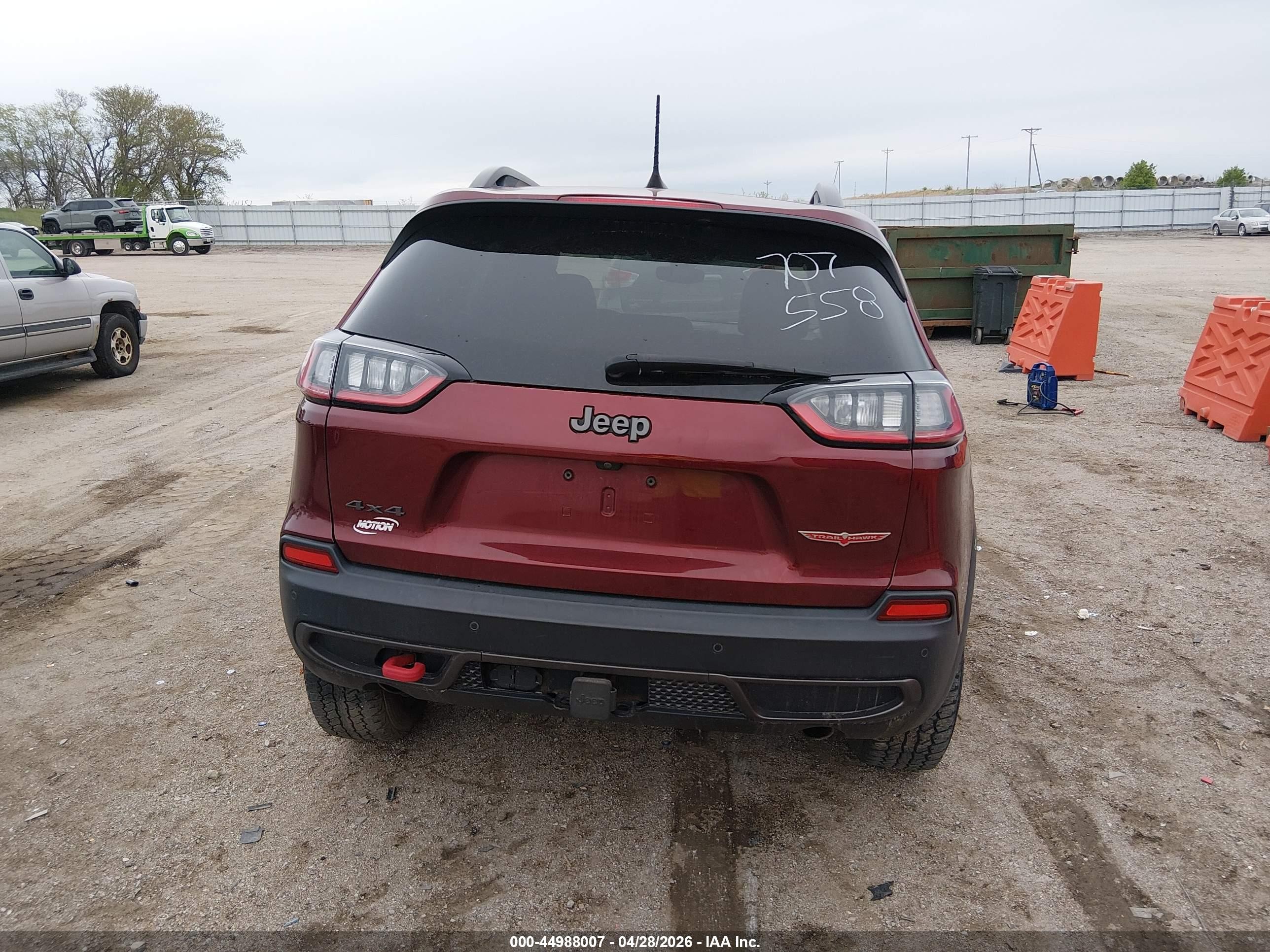 2019 Jeep Cherokee Trailhawk 4x4 Maroon vin: 1C4PJMBXXKD433124
