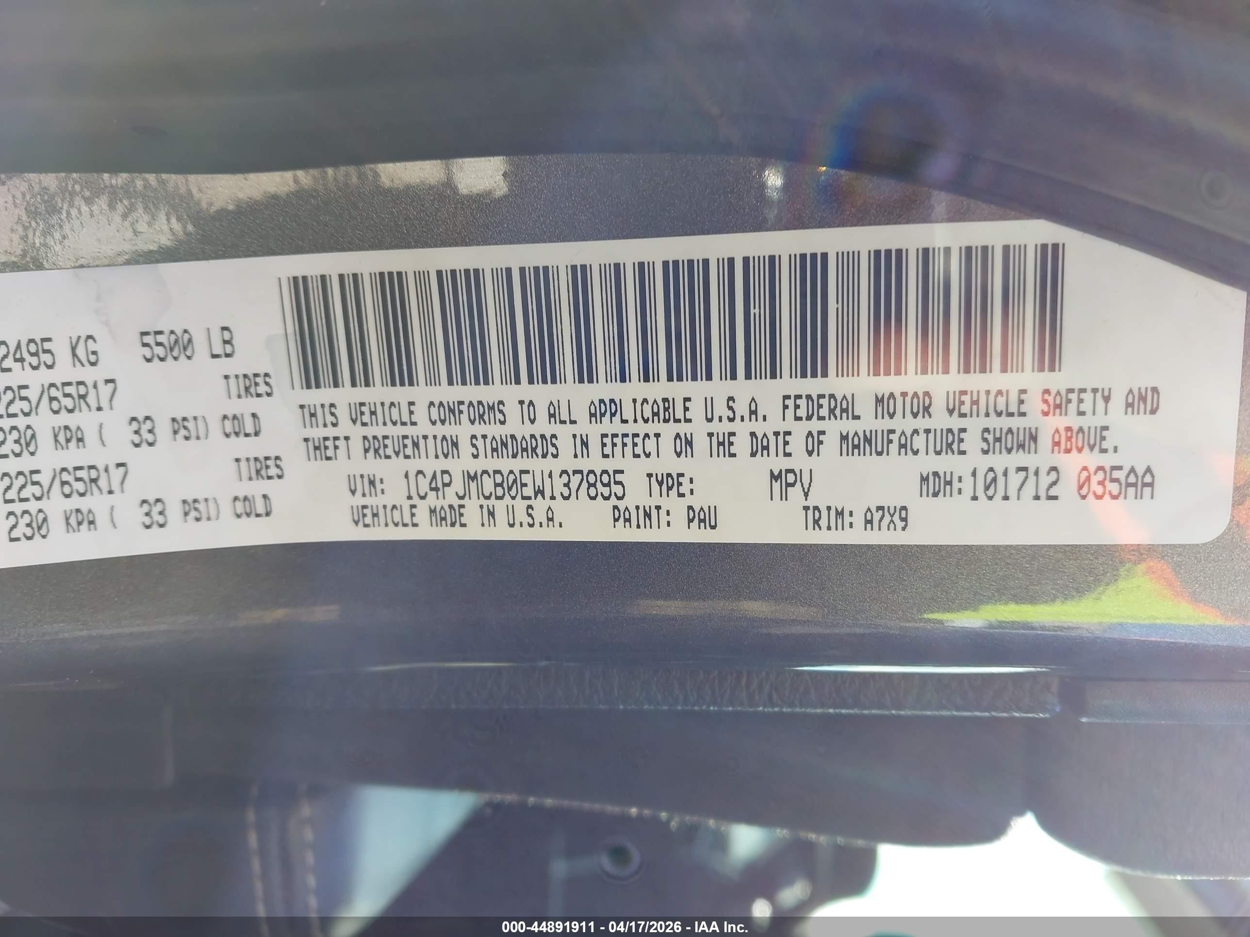 2014 Jeep Cherokee Latitude Gray vin: 1C4PJMCB0EW137895