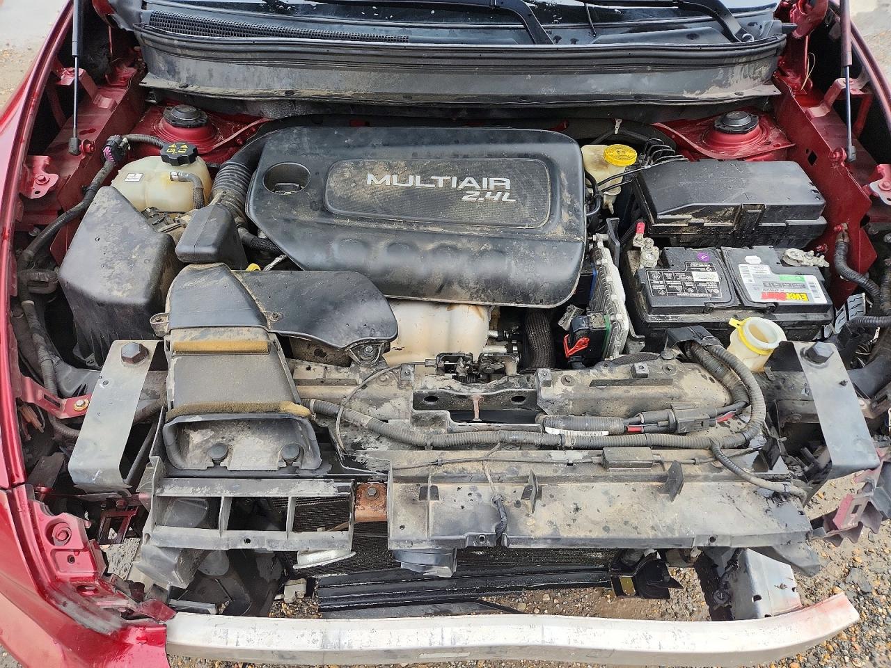 2014 Jeep Cherokee Latitude Бордовый vin: 1C4PJMCB0EW151599