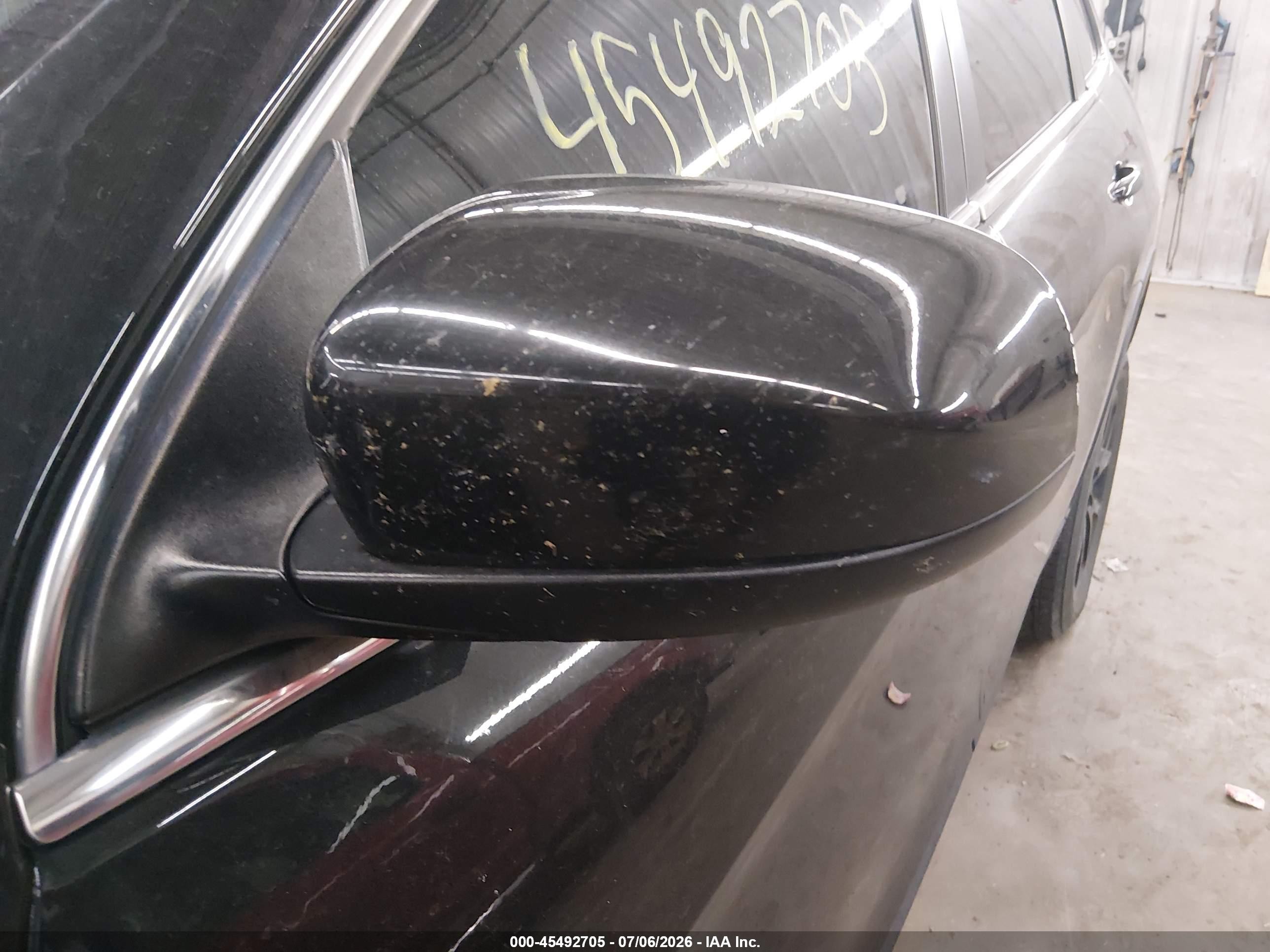 2014 Jeep Cherokee Latitude Black vin: 1C4PJMCB0EW196932