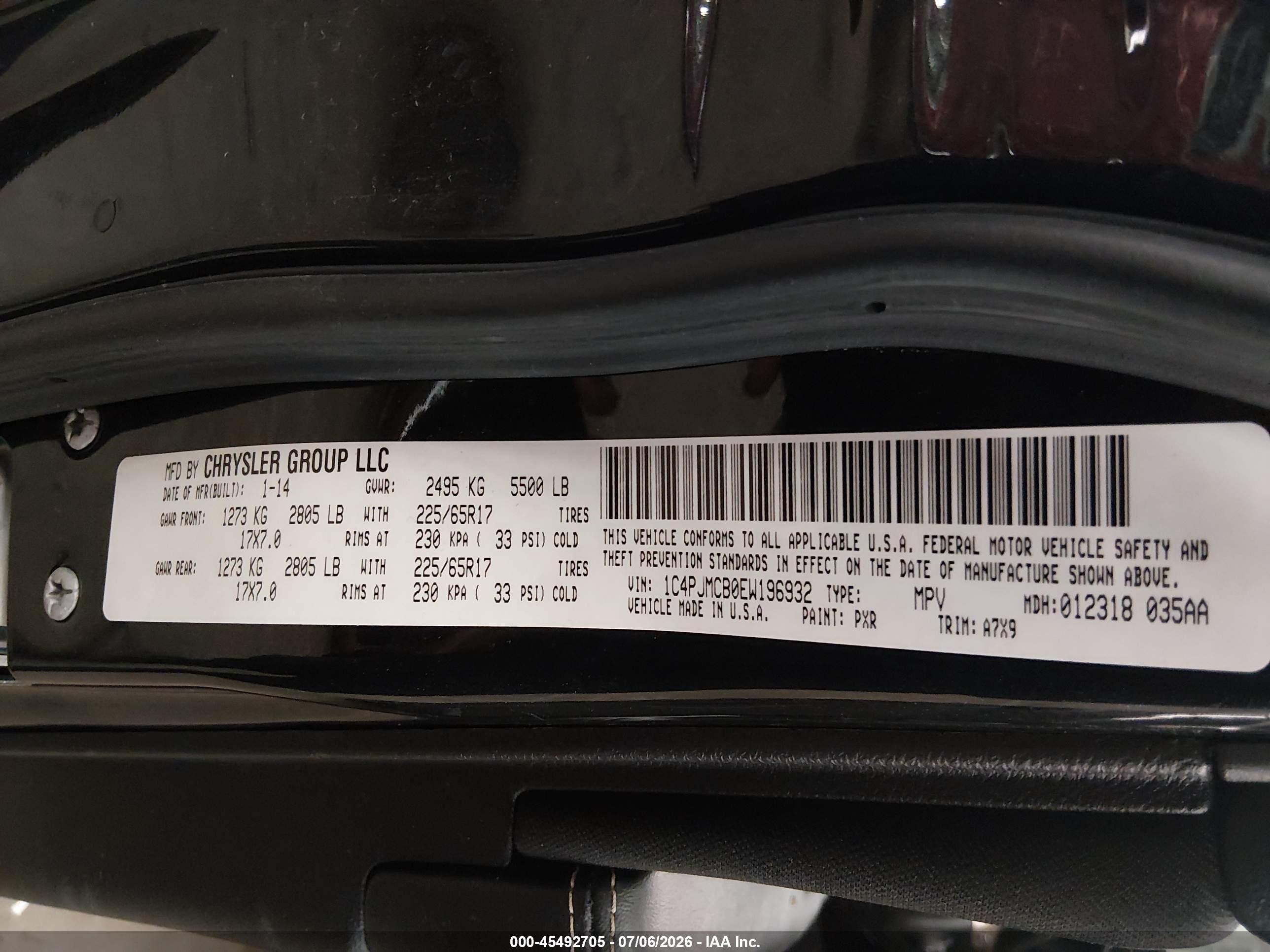 2014 Jeep Cherokee Latitude Black vin: 1C4PJMCB0EW196932