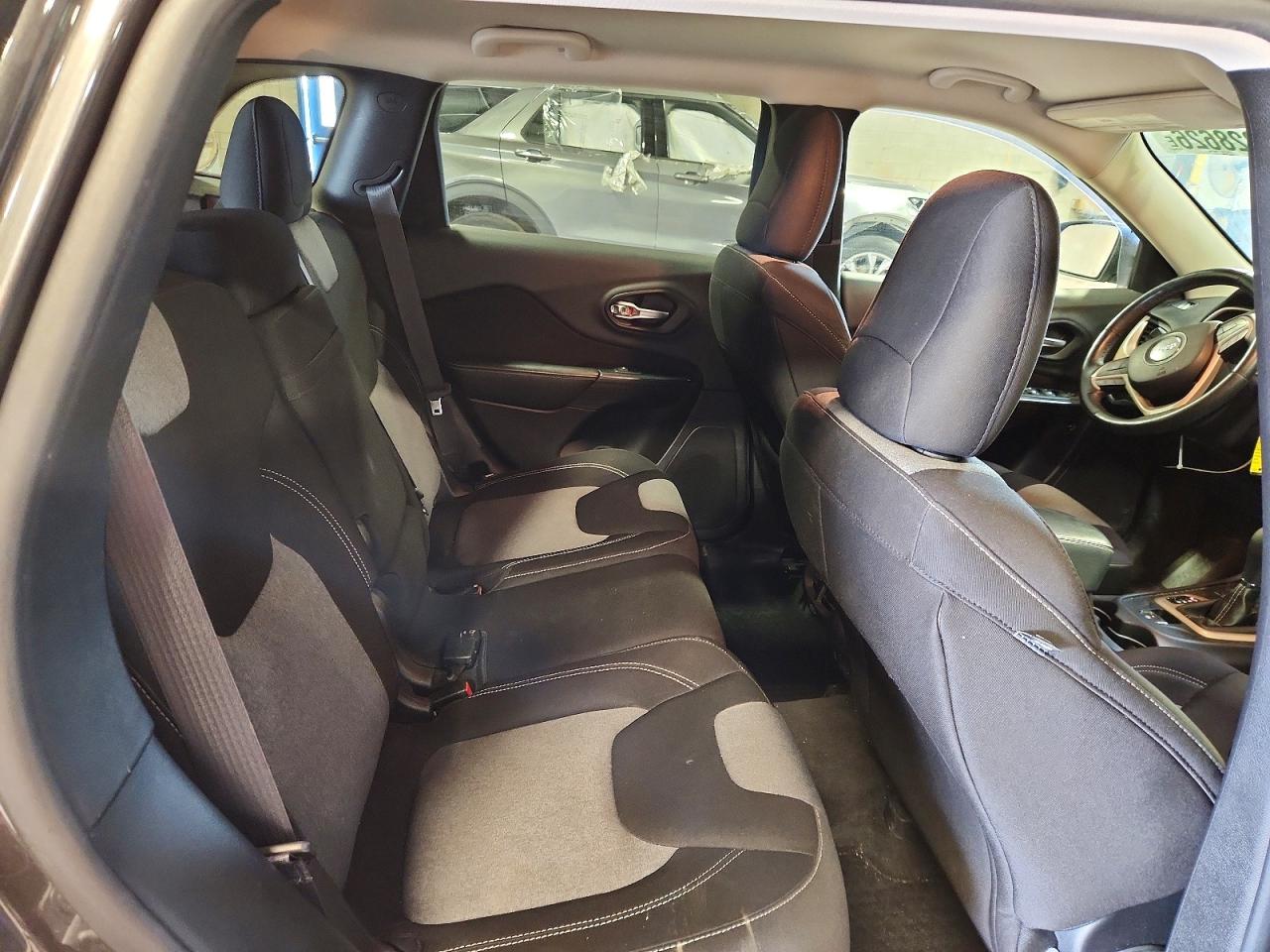 2014 Jeep Cherokee Latitude Charcoal vin: 1C4PJMCB0EW203880