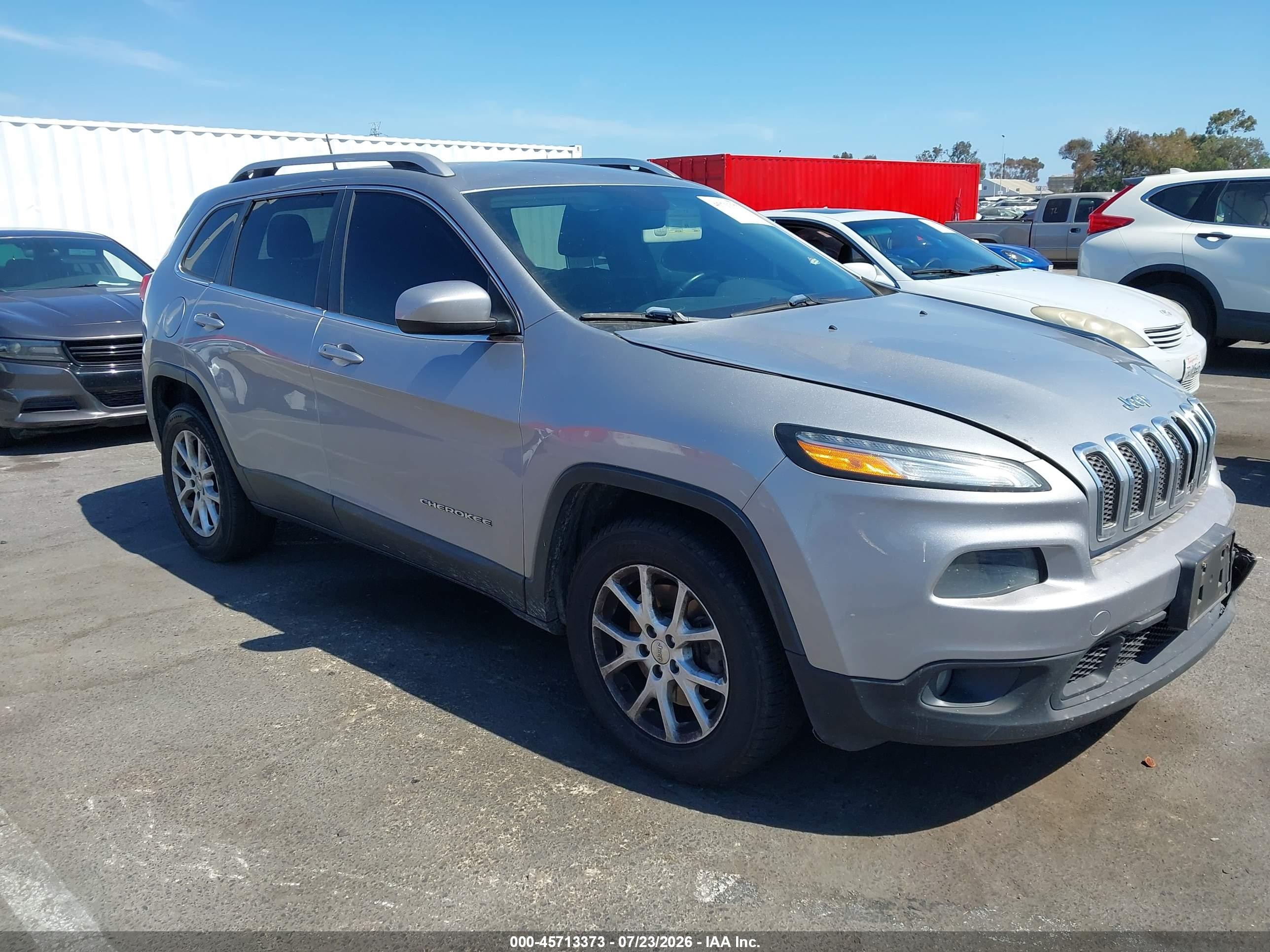 2014 Jeep Cherokee Latitude Silver vin: 1C4PJMCB0EW303316
