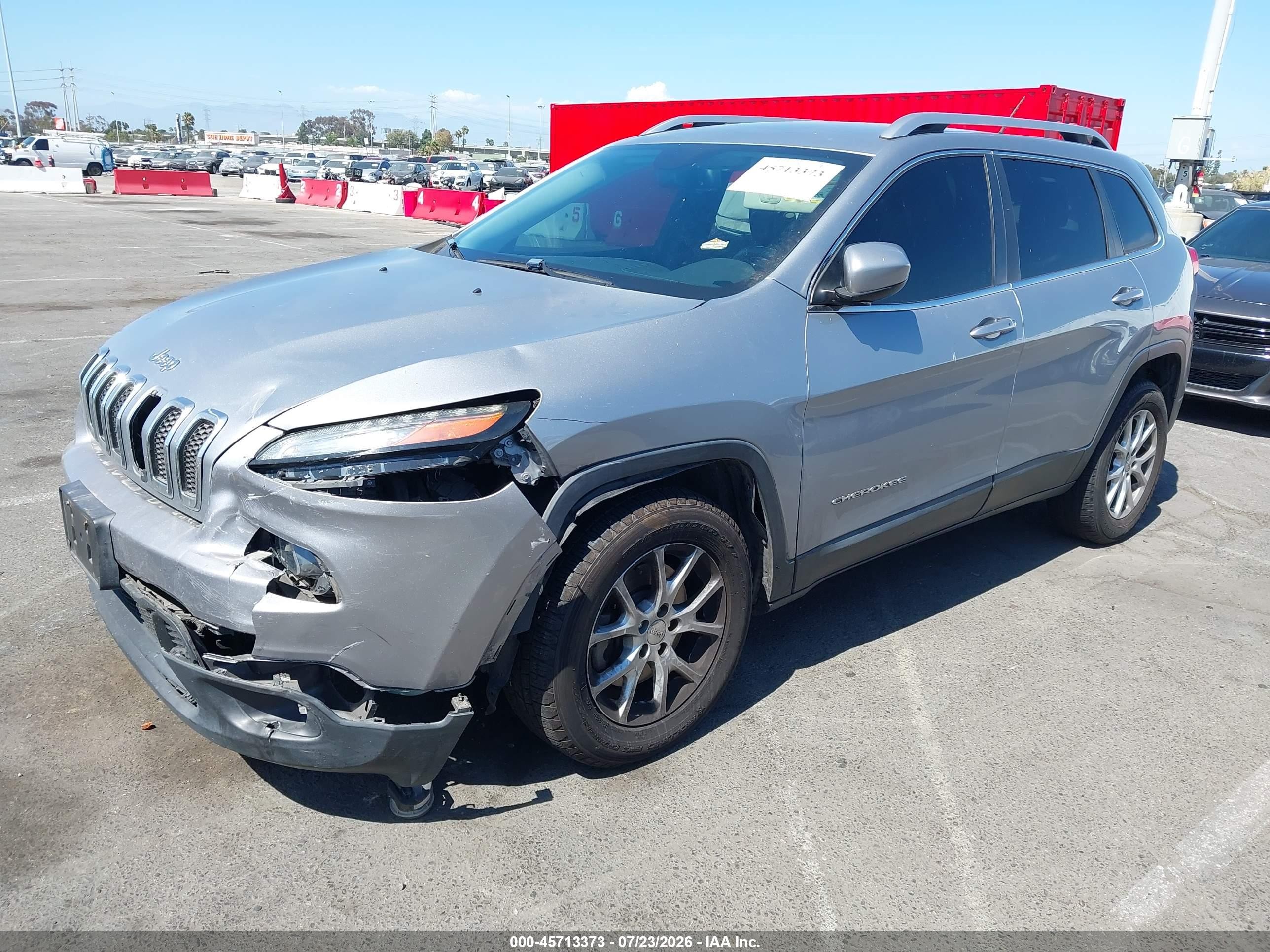 2014 Jeep Cherokee Latitude Silver vin: 1C4PJMCB0EW303316
