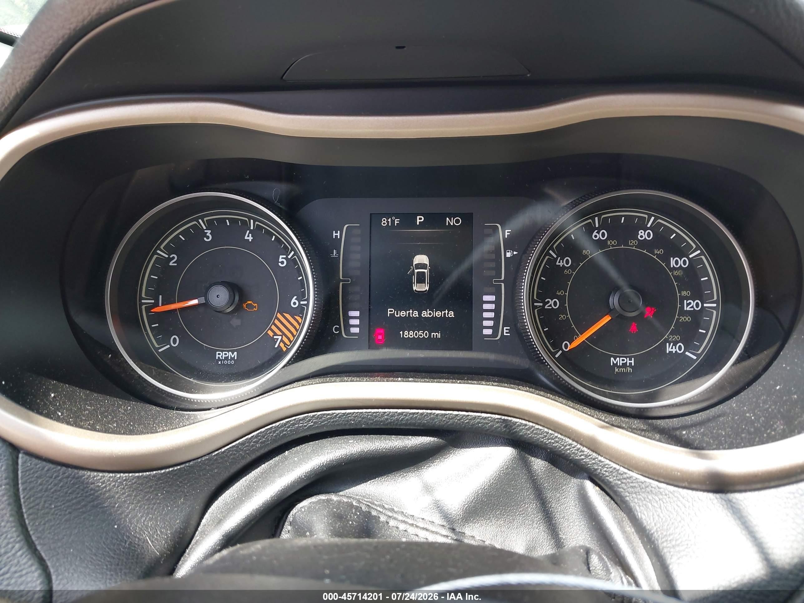 2015 Jeep Cherokee Latitude Green vin: 1C4PJMCB0FW612947