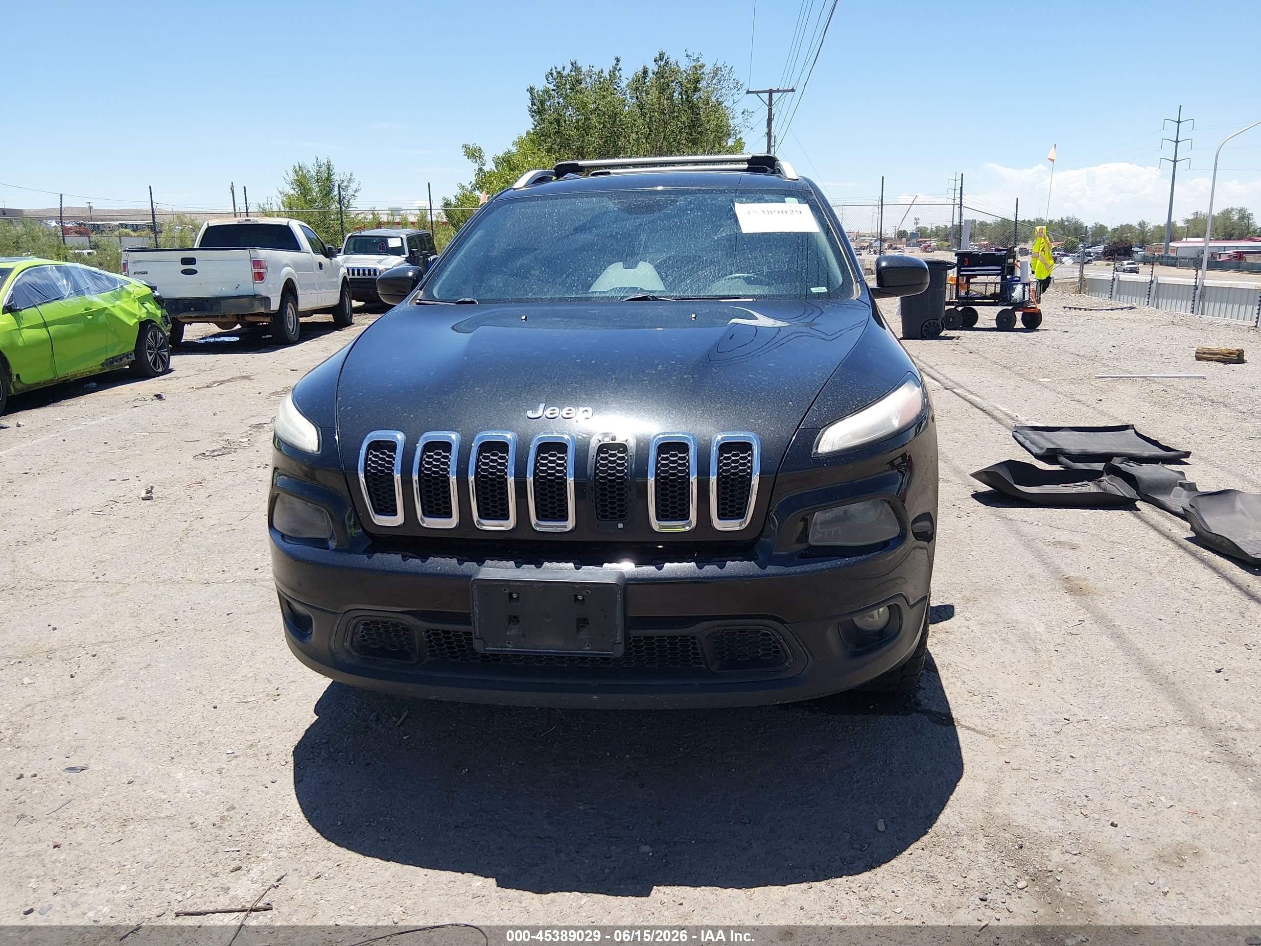 2015 Jeep Cherokee Latitude Beige vin: 1C4PJMCB0FW788526
