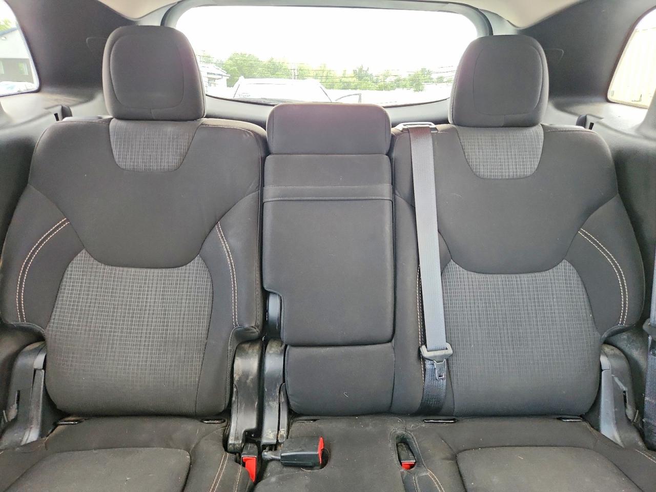 2015 Jeep Cherokee Latitude Black vin: 1C4PJMCB0FW792575