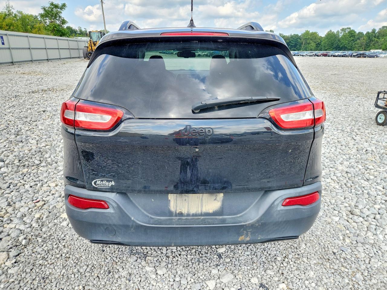2015 Jeep Cherokee Latitude Black vin: 1C4PJMCB0FW792575
