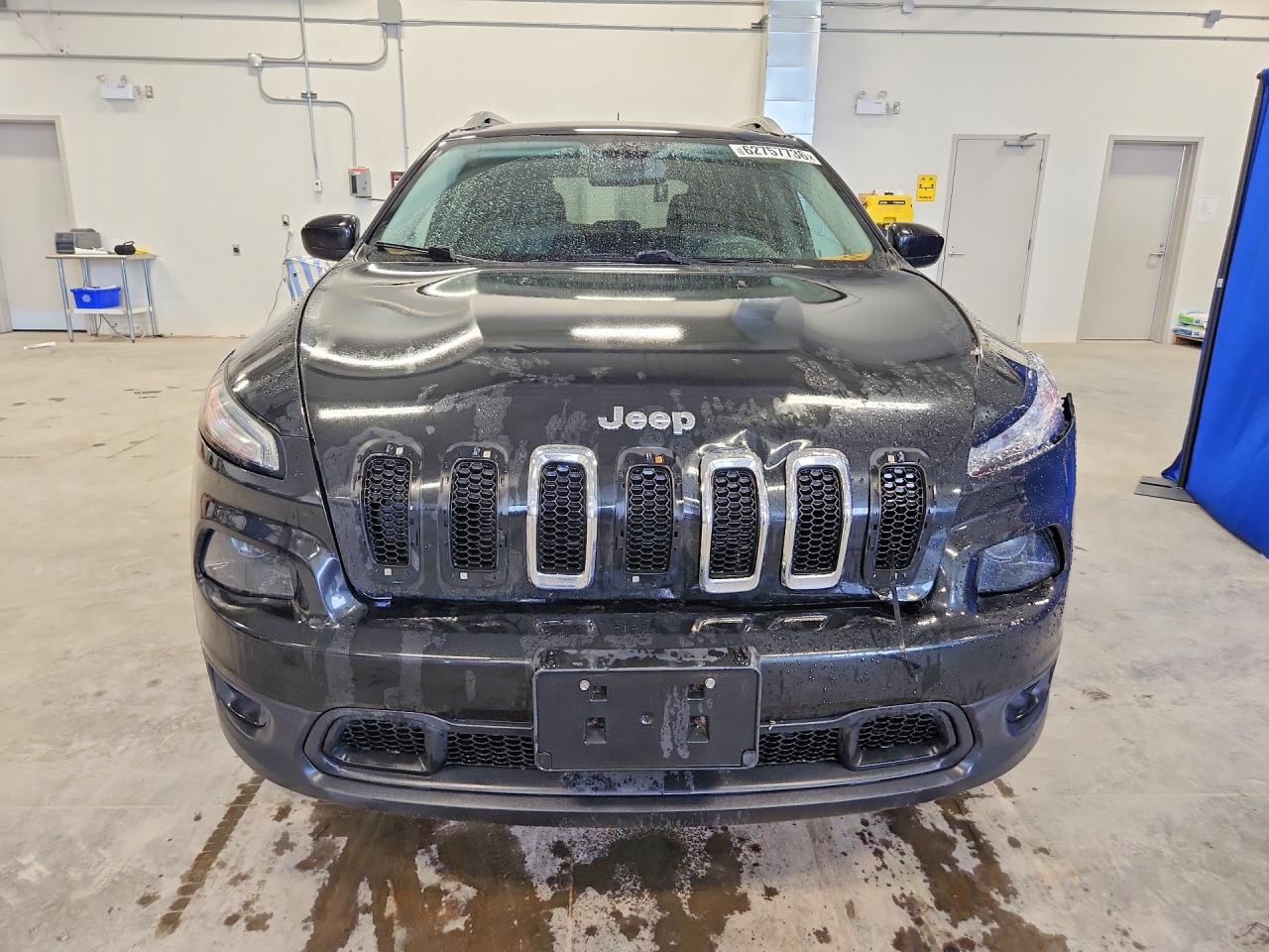 2014 Jeep Cherokee Latitude Black vin: 1C4PJMCB1EW120555