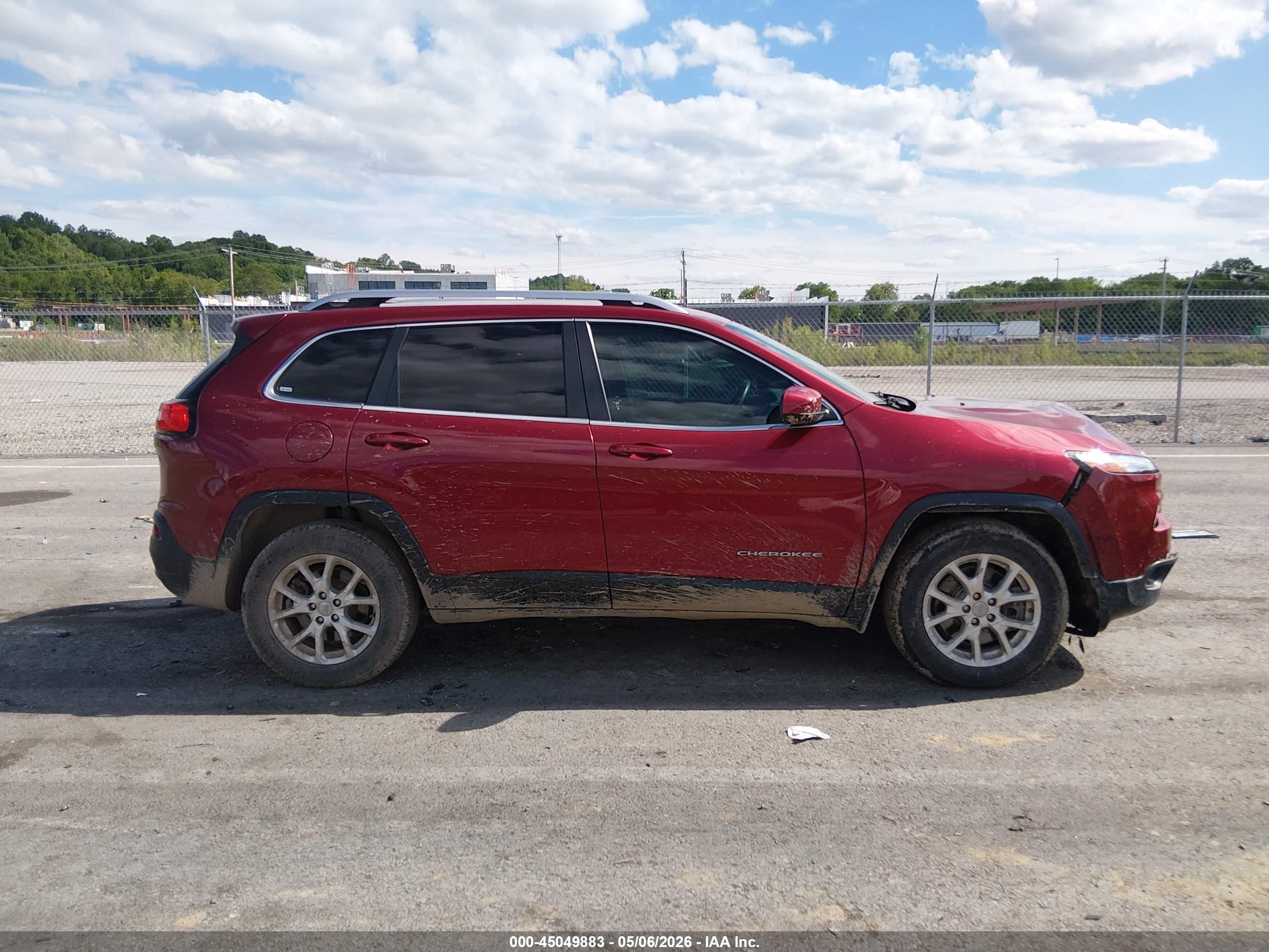 2014 Jeep Cherokee Latitude Red vin: 1C4PJMCB1EW175359