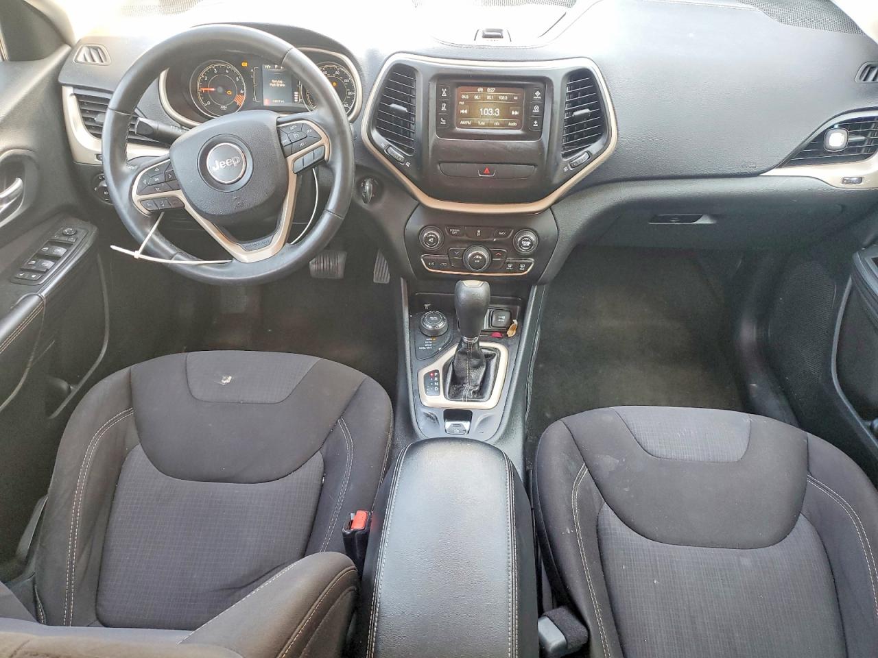 2015 Jeep Cherokee Latitude White vin: 1C4PJMCB1FW538874