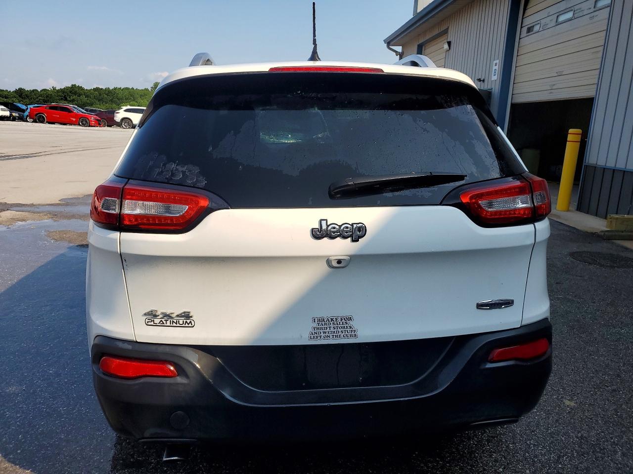 2015 Jeep Cherokee Latitude White vin: 1C4PJMCB1FW538874