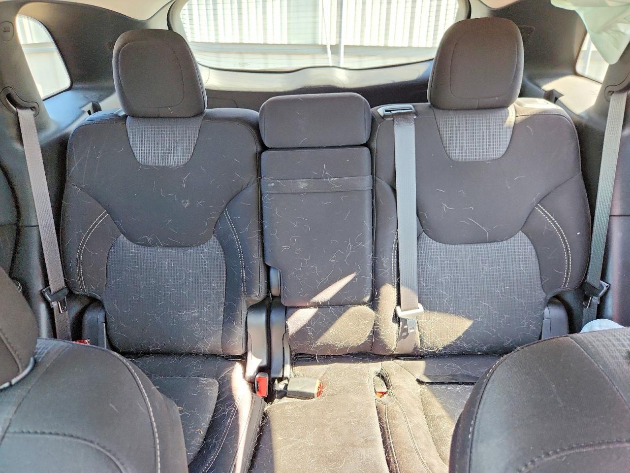 2015 Jeep Cherokee Latitude Black vin: 1C4PJMCB1FW589405
