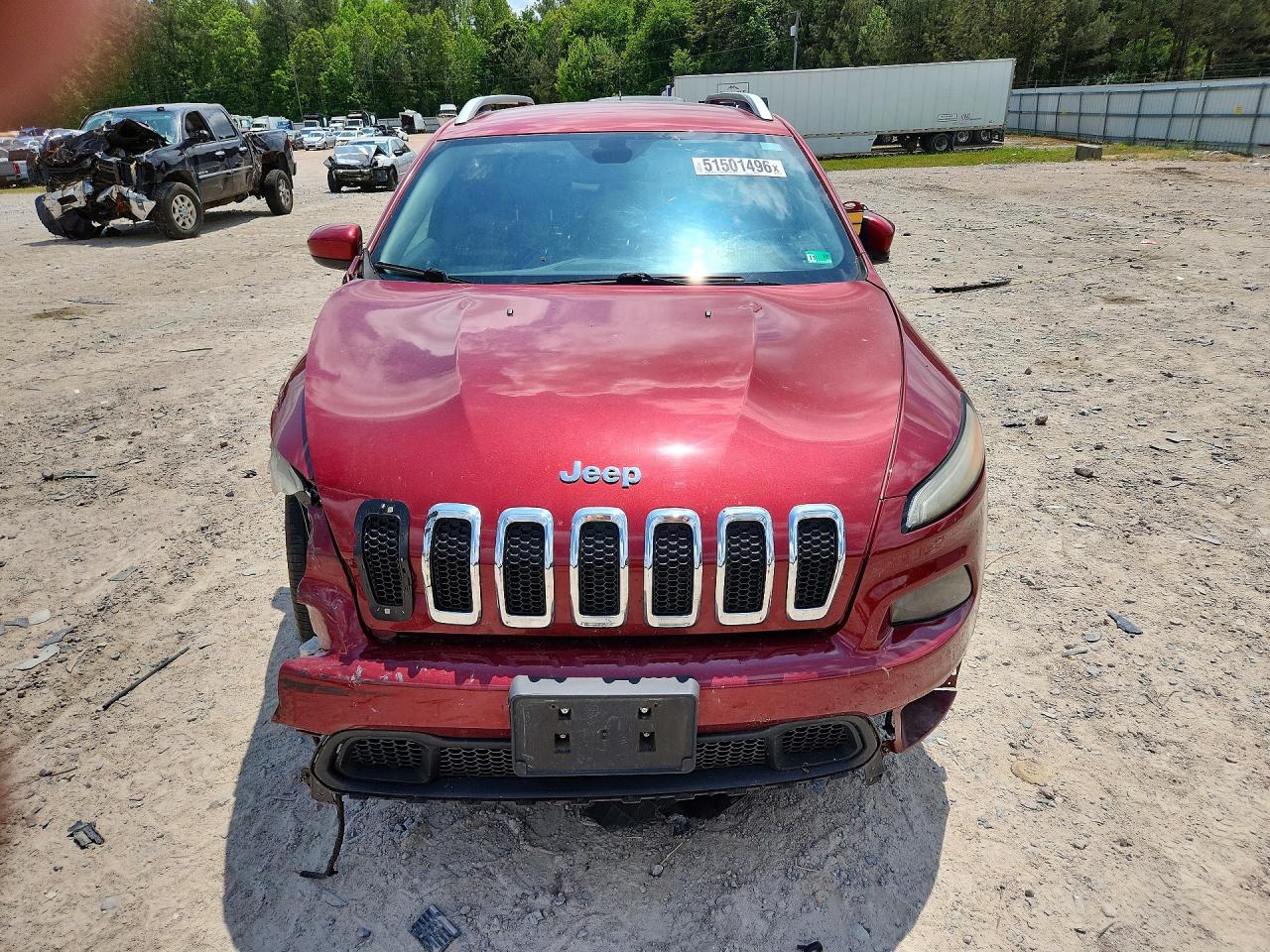 2015 Jeep Cherokee Latitude Red vin: 1C4PJMCB1FW674728