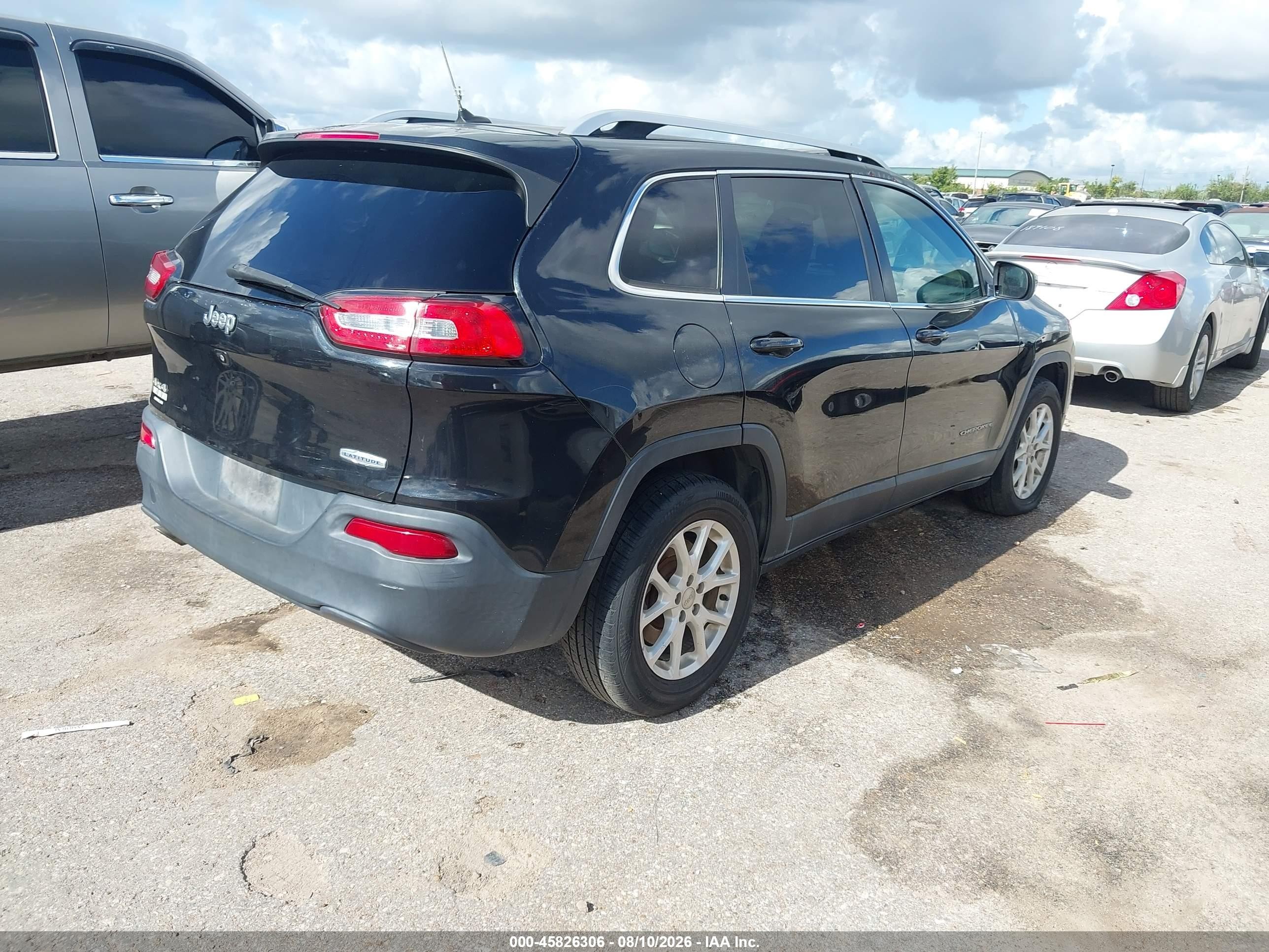 2015 Jeep Cherokee Latitude Black vin: 1C4PJMCB1FW734684