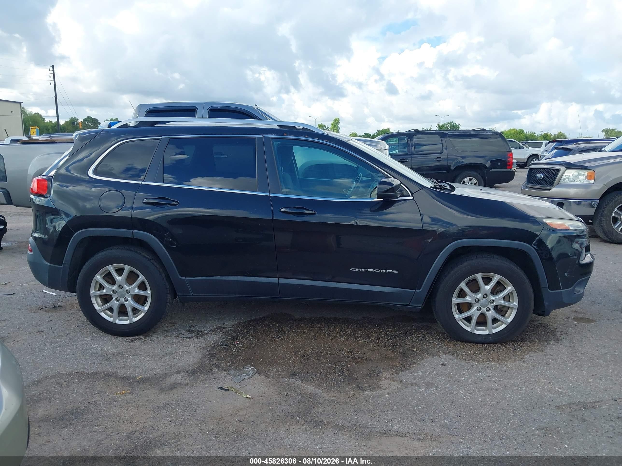 2015 Jeep Cherokee Latitude Black vin: 1C4PJMCB1FW734684