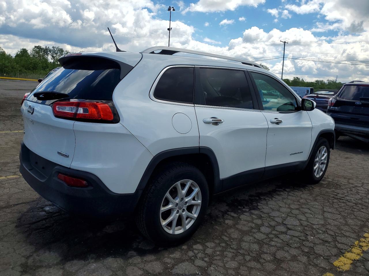 2015 Jeep Cherokee Latitude Белый vin: 1C4PJMCB1FW772299