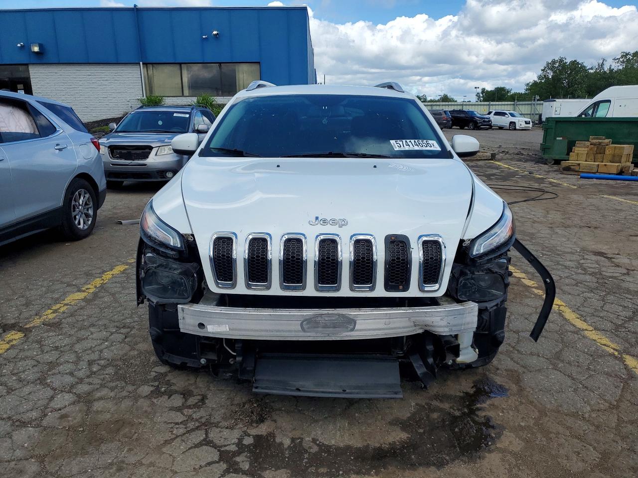 2015 Jeep Cherokee Latitude Белый vin: 1C4PJMCB1FW772299