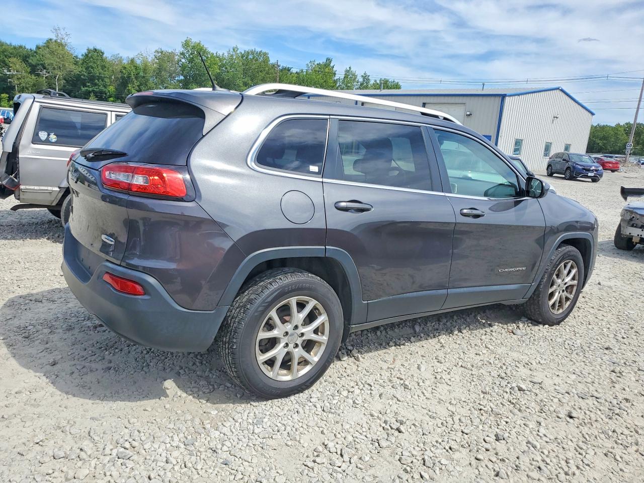 2015 Jeep Cherokee Latitude Black vin: 1C4PJMCB1FW789152