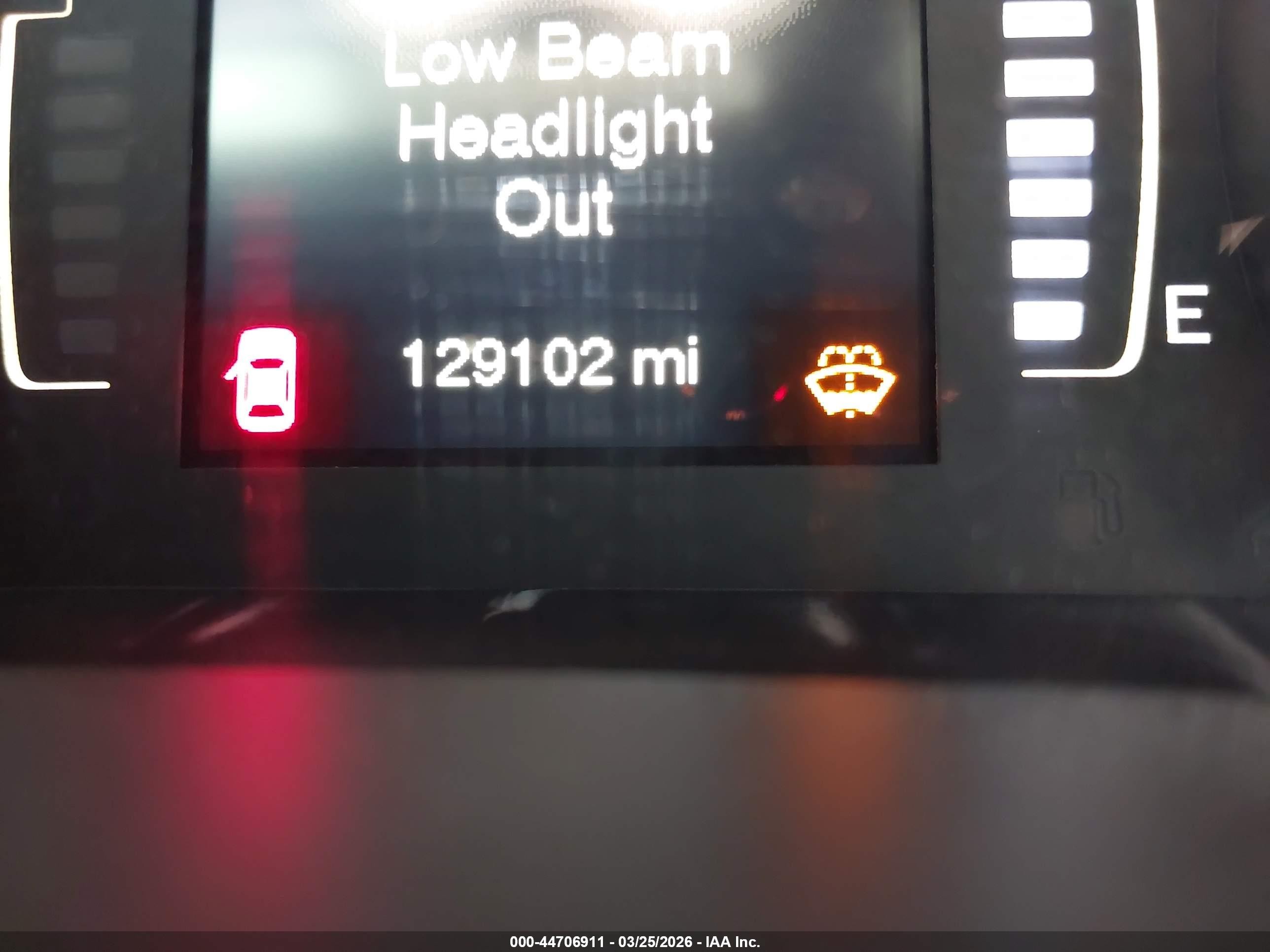 2014 Jeep Cherokee Latitude Gray vin: 1C4PJMCB2EW198245