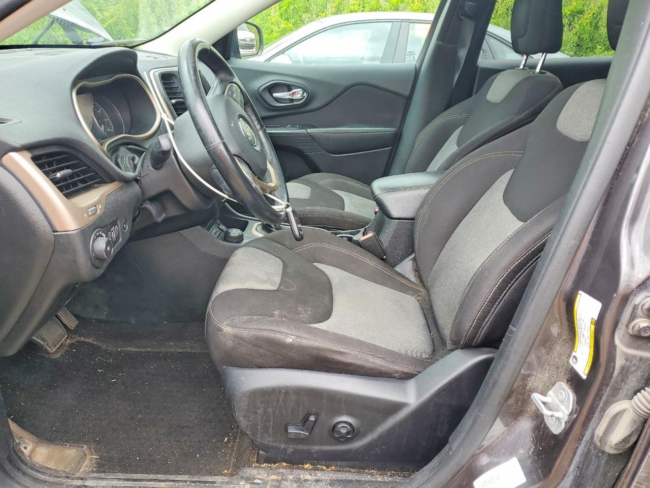 2014 Jeep Cherokee Latitude Серый vin: 1C4PJMCB2EW301034