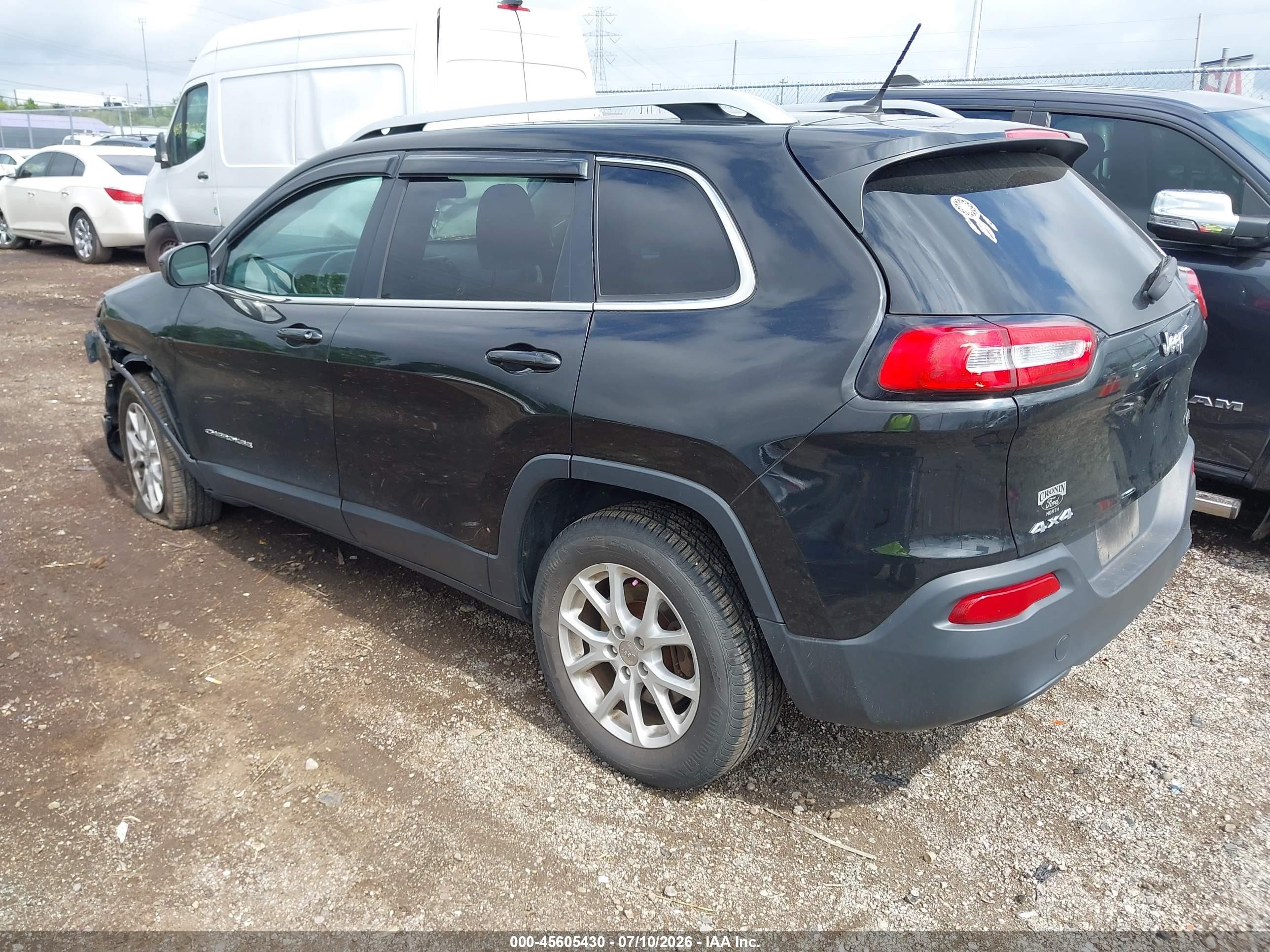 2015 Jeep Cherokee Latitude Черный vin: 1C4PJMCB2FW558681