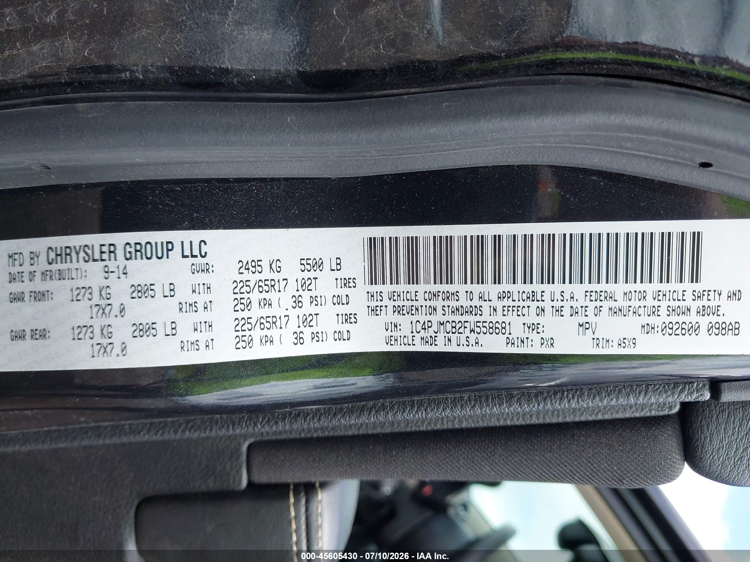 2015 Jeep Cherokee Latitude Черный vin: 1C4PJMCB2FW558681