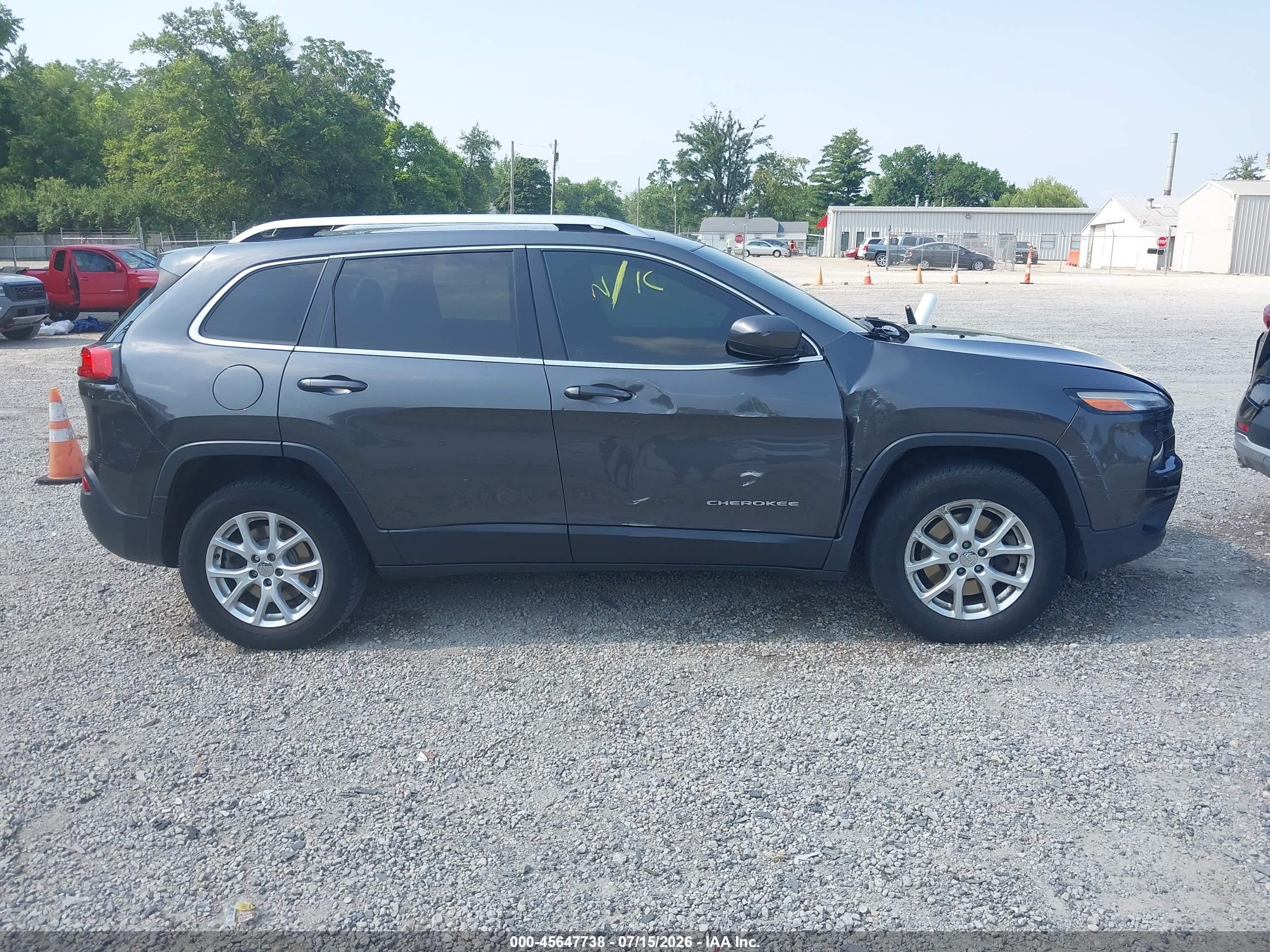 2015 Jeep Cherokee Latitude Pewter vin: 1C4PJMCB2FW645772