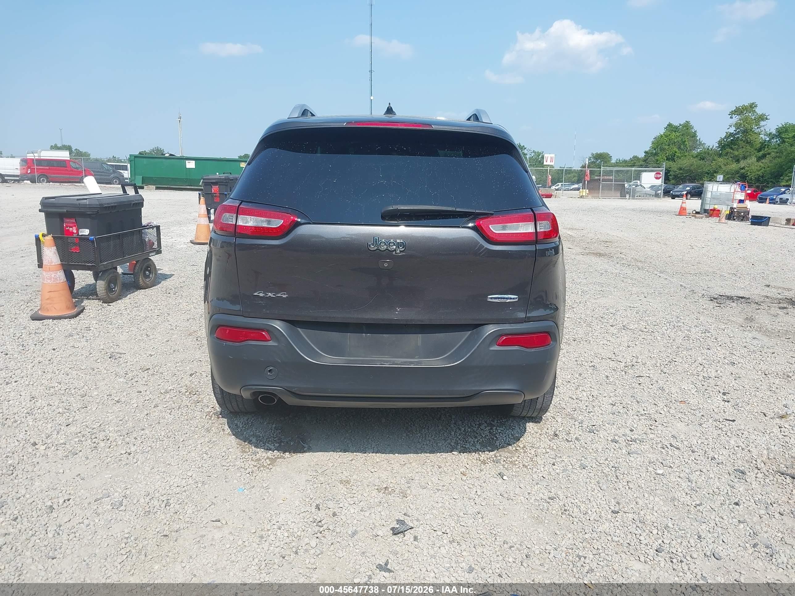 2015 Jeep Cherokee Latitude Pewter vin: 1C4PJMCB2FW645772