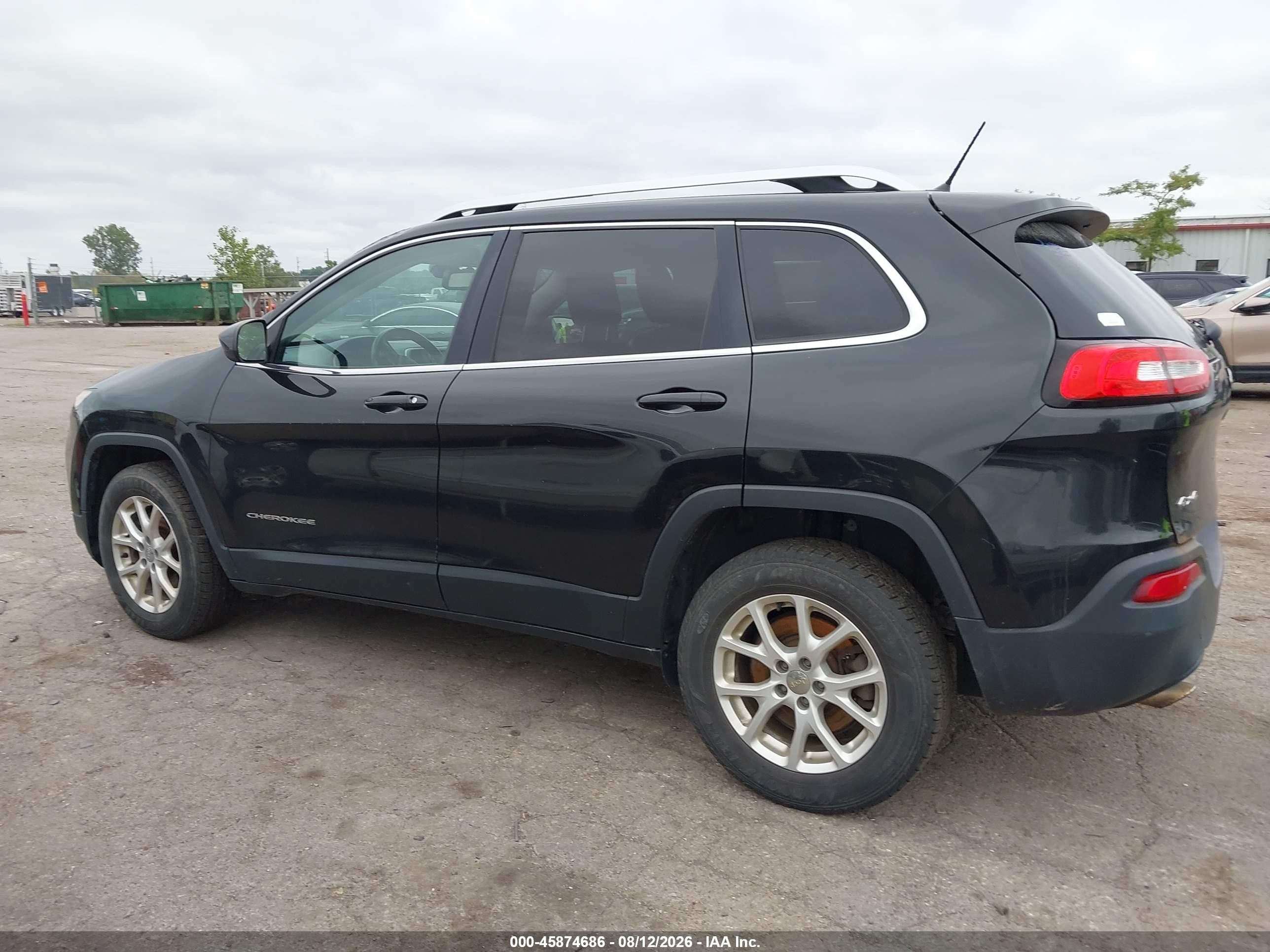 2015 Jeep Cherokee Latitude Black vin: 1C4PJMCB2FW739277