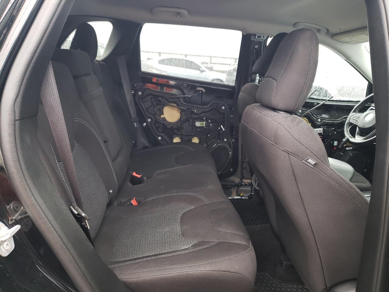 2019 Jeep Cherokee Latitude Black vin: 1C4PJMCB2KD136822