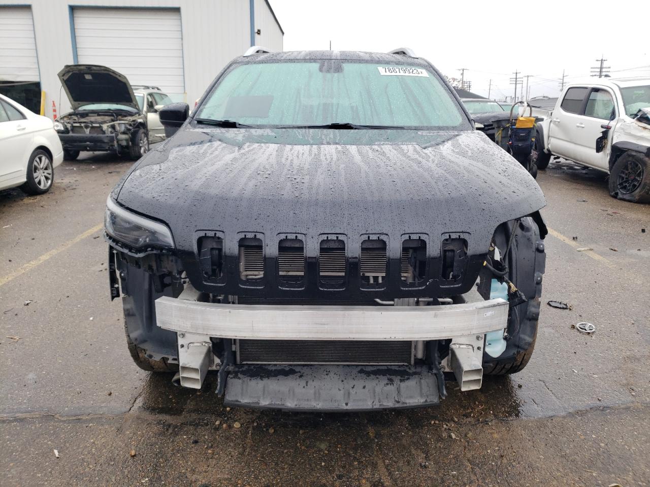 2019 Jeep Cherokee Latitude Black vin: 1C4PJMCB2KD136822