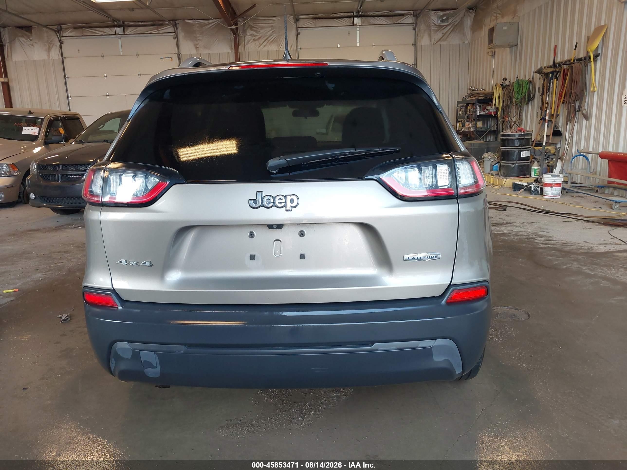 2019 Jeep Cherokee Latitude 4x4 Brown vin: 1C4PJMCB2KD449451